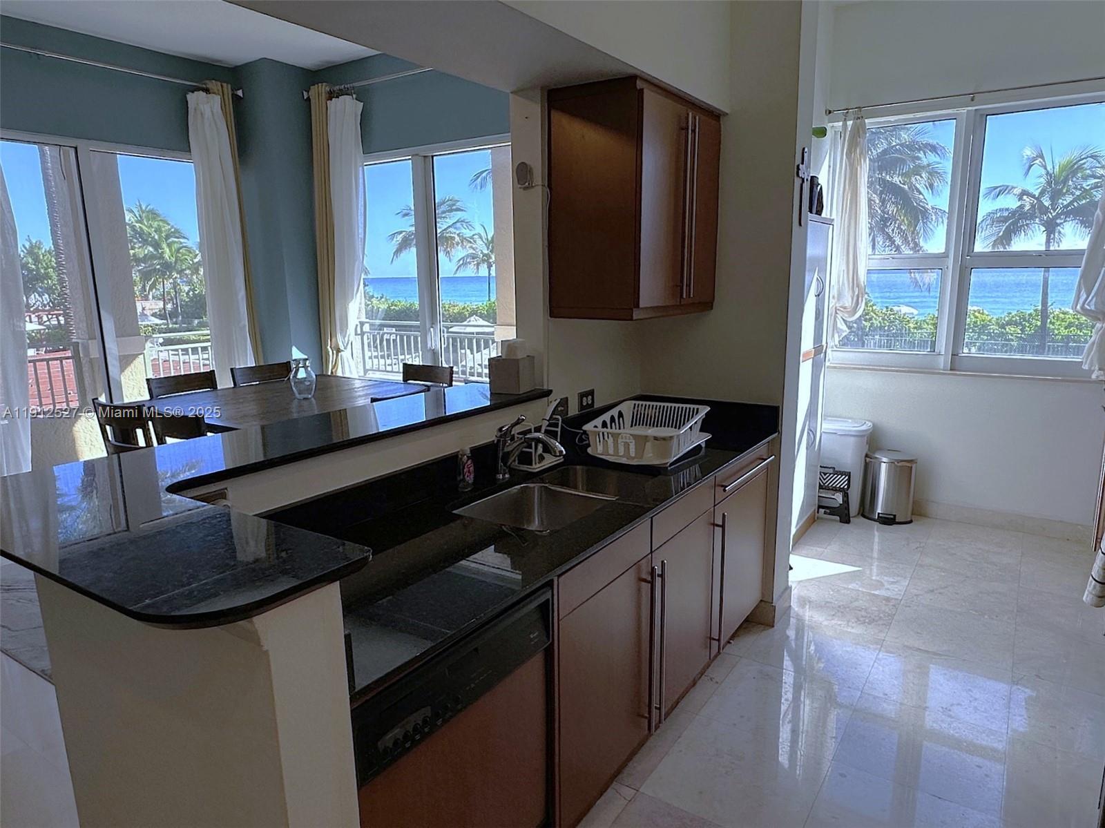 image 2080 Ocean Drive14