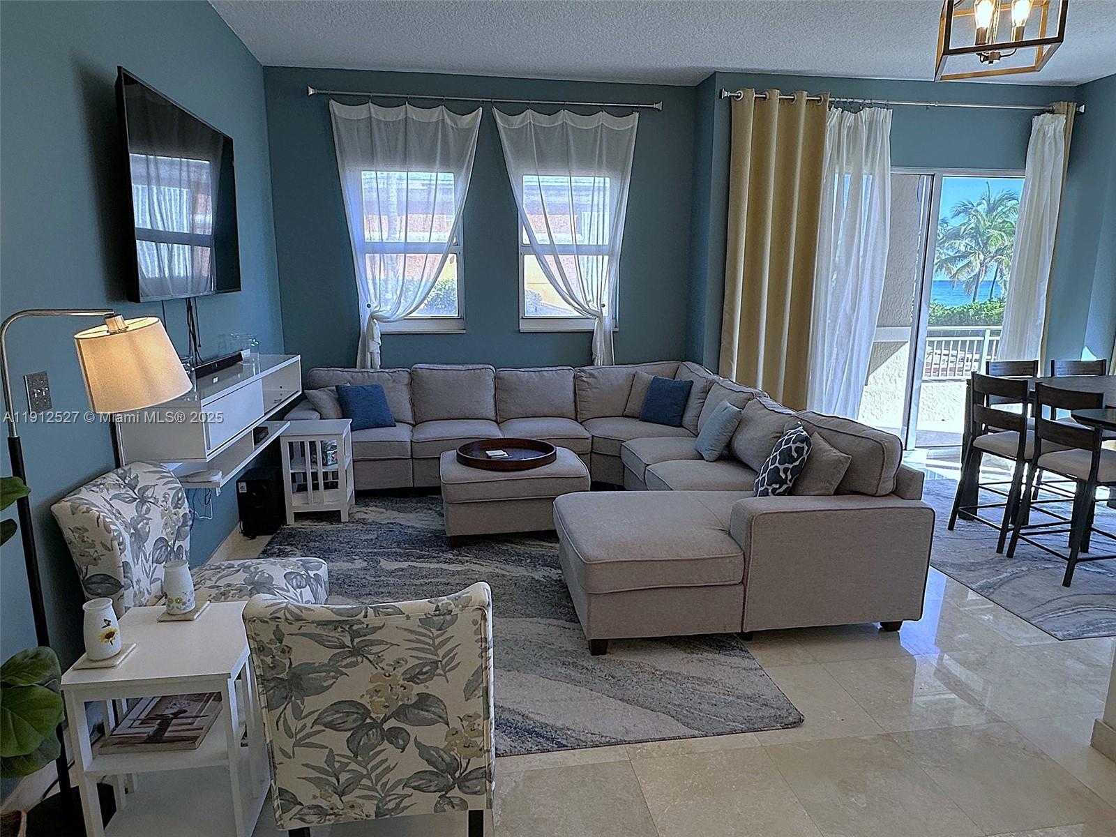 image 2080 Ocean Drive16