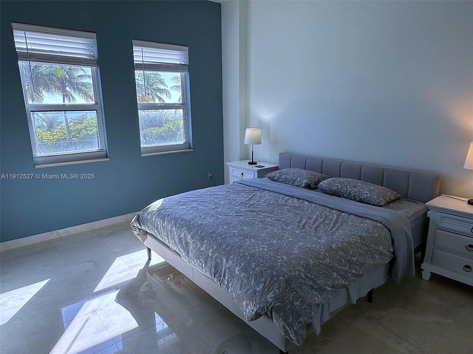 image 2080 Ocean Drive17