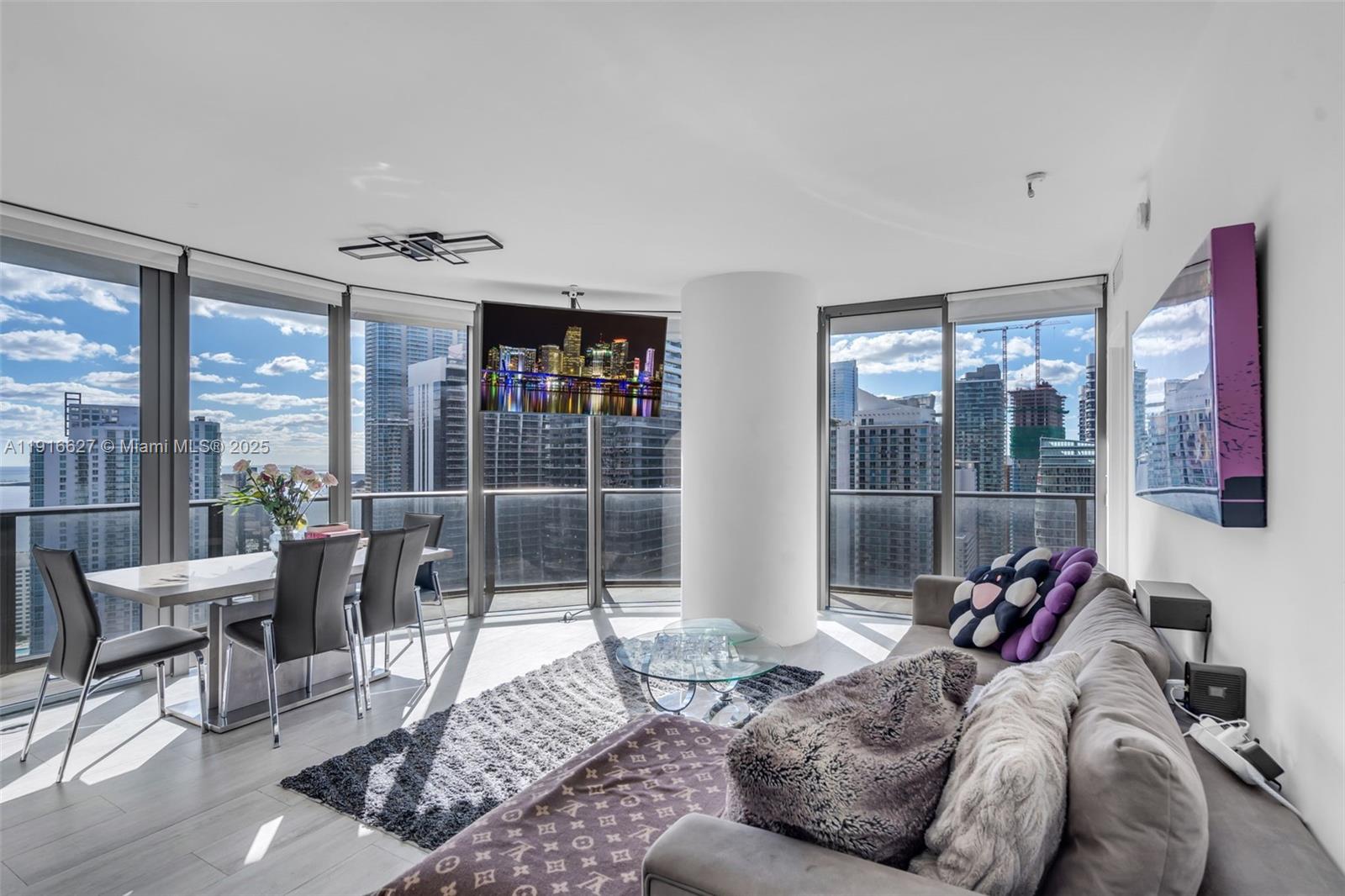 image Brickell Heights6