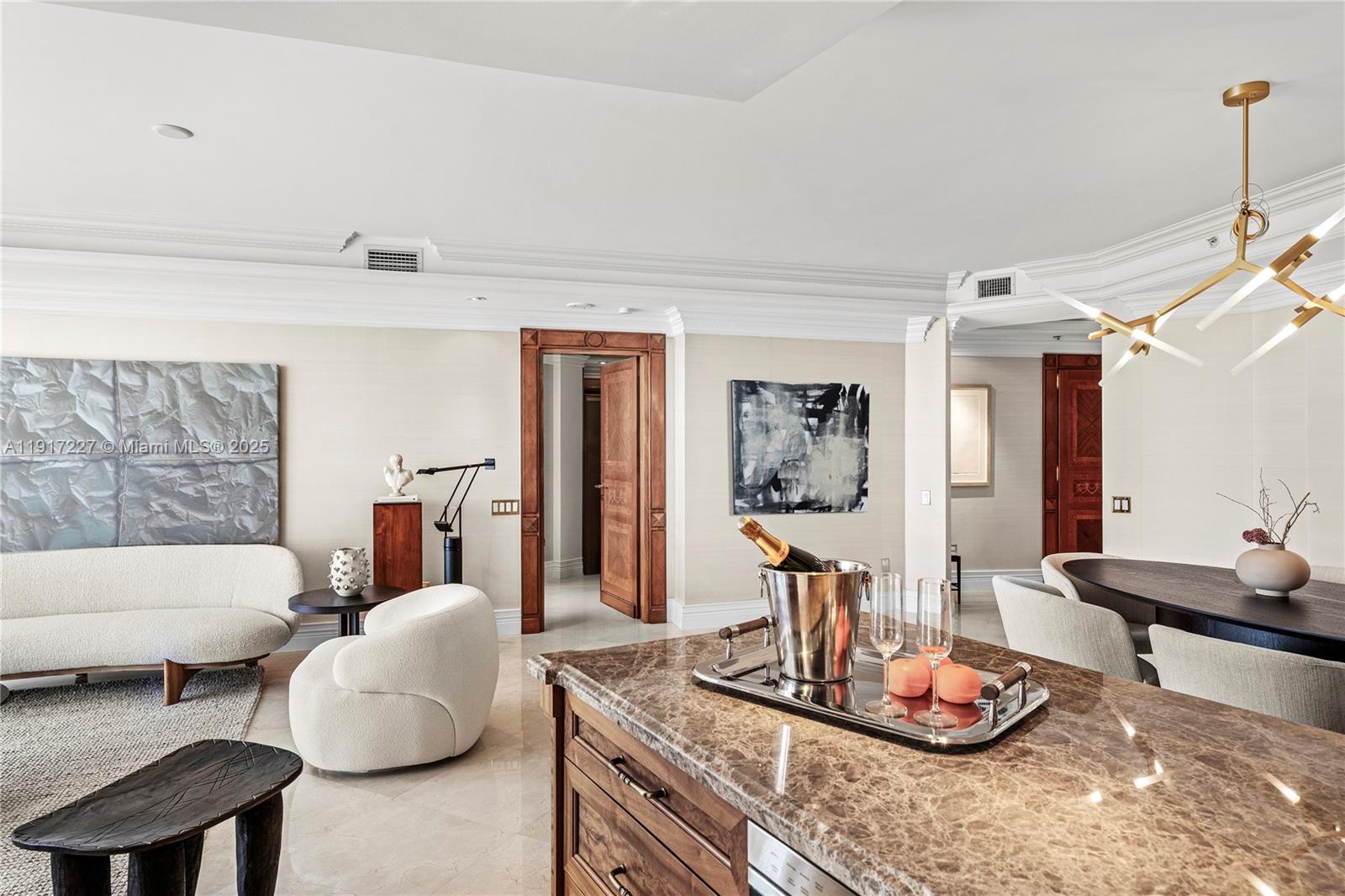 808 Brickell Key Dr #1802 Miami, FL 33131