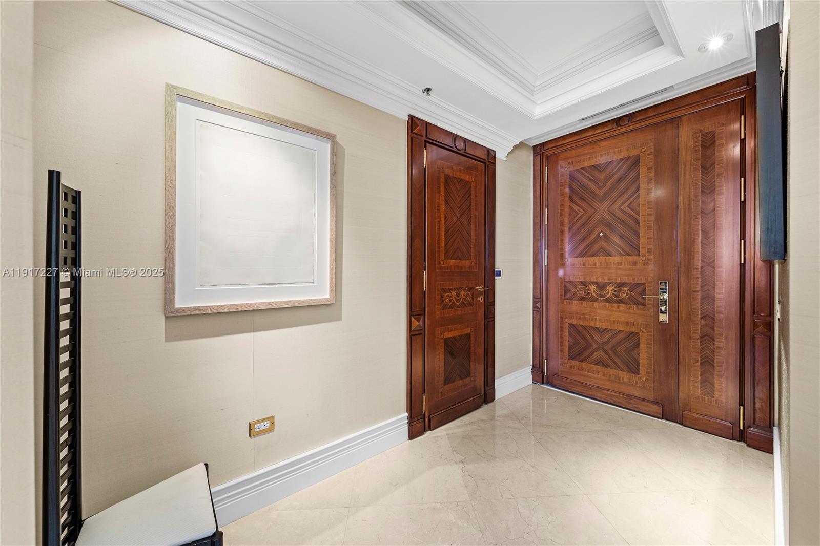 808 Brickell Key Dr #1802 Miami, FL 33131