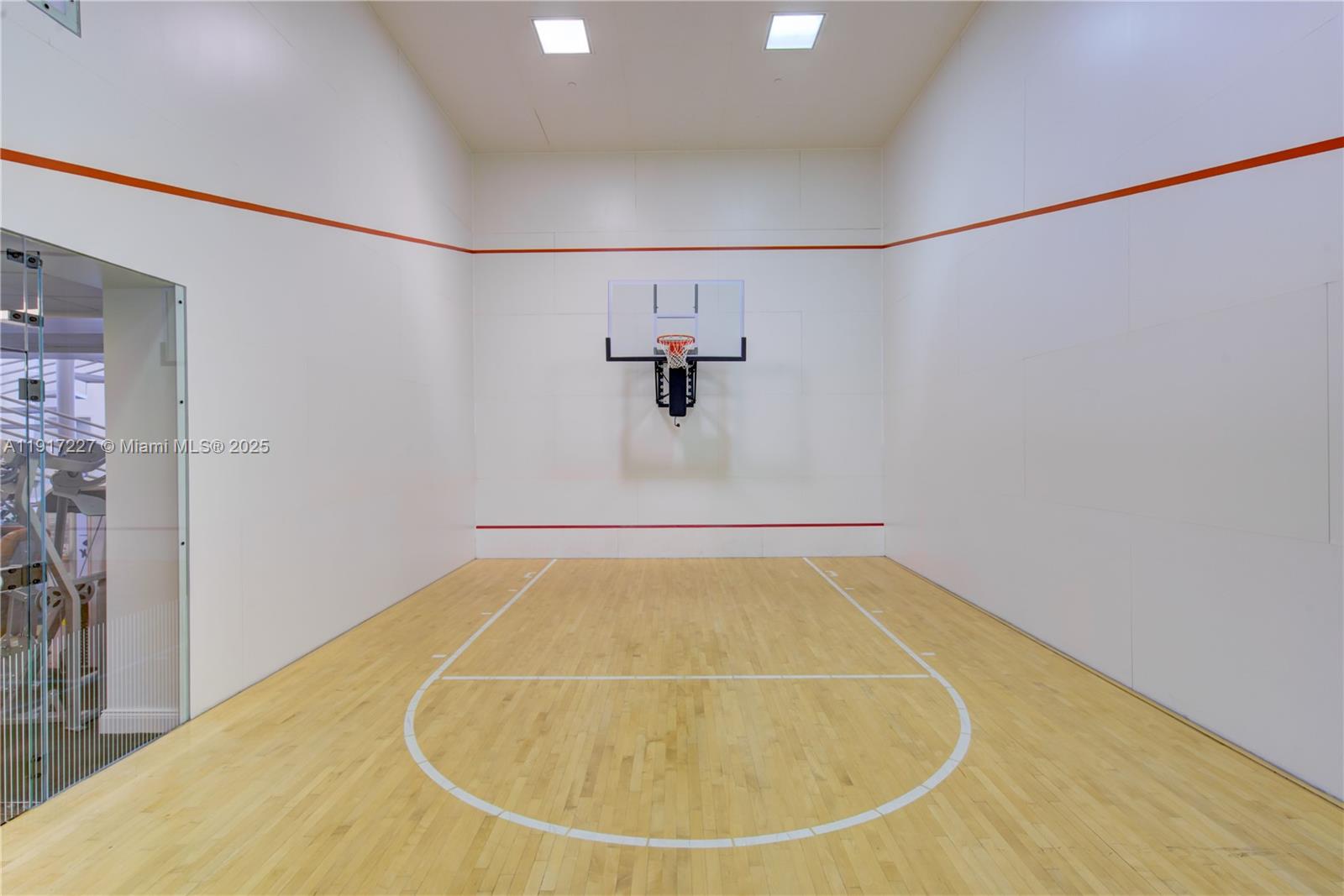 808 Brickell Key Dr #1802 Miami, FL 33131