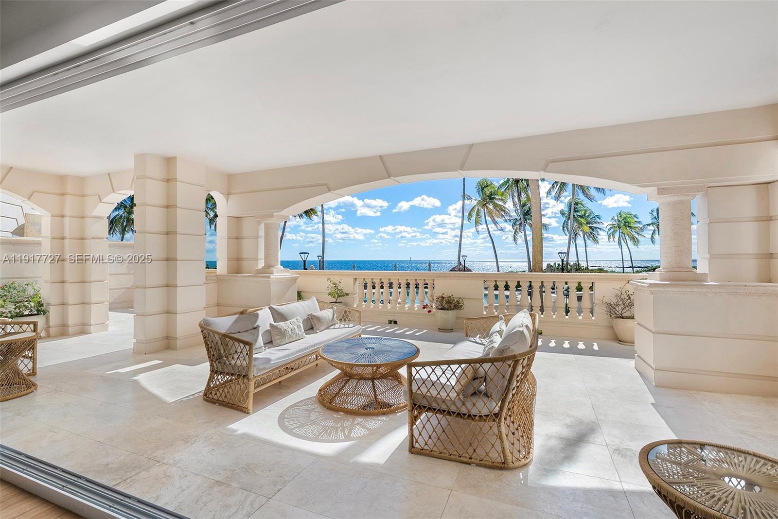 7916 Fisher Is Dr #7916 Miami Beach, FL 33109