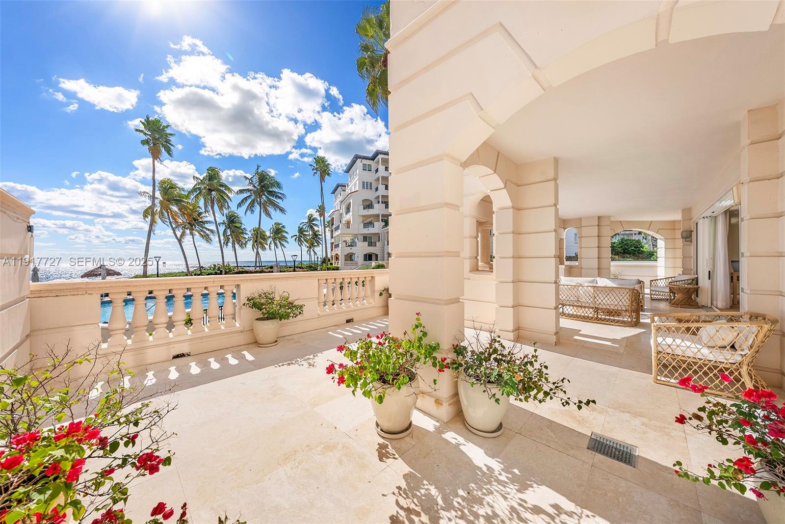 7916 Fisher Is Dr #7916 Miami Beach, FL 33109