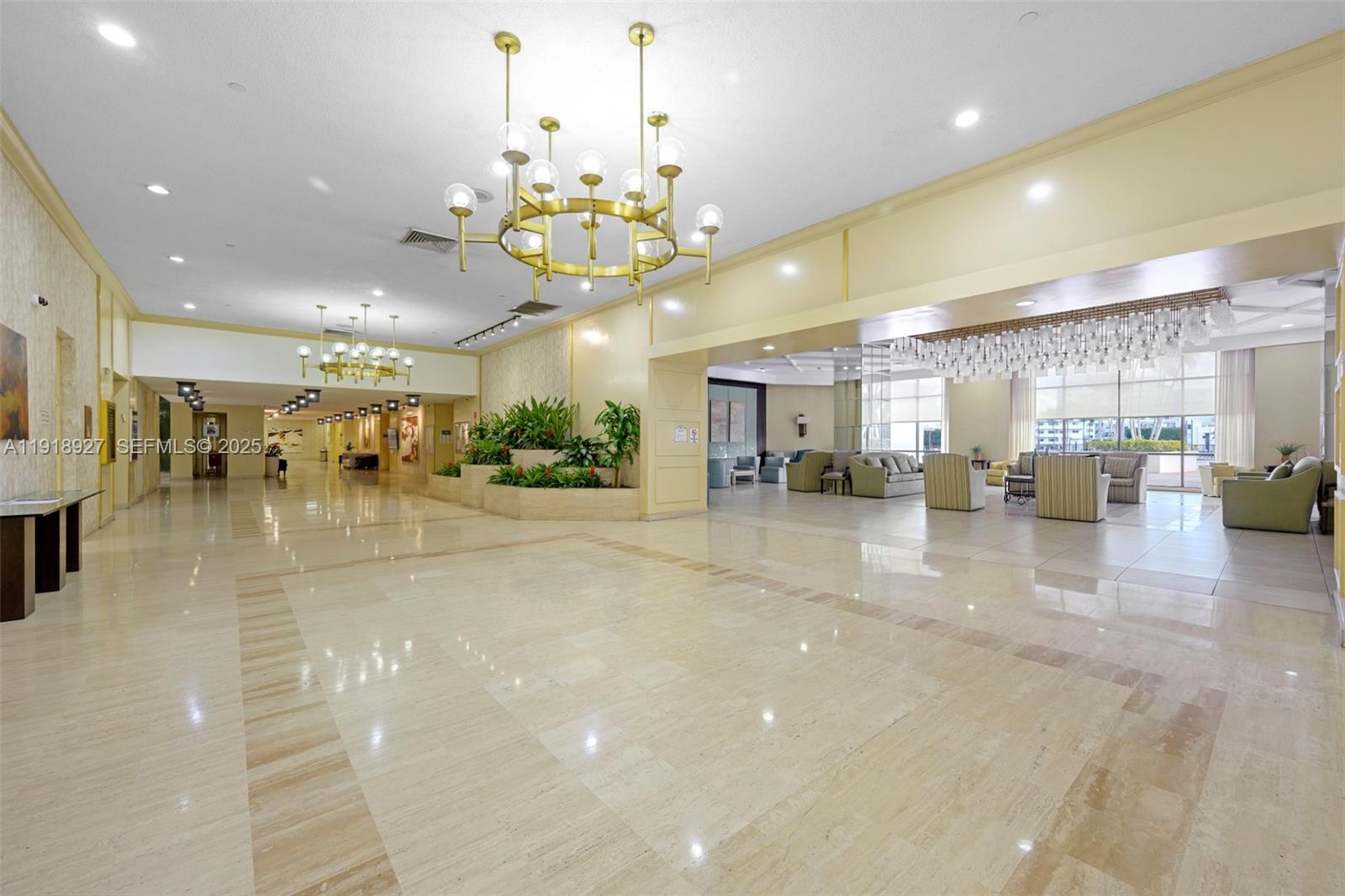 4101 Pine Tree Dr #919 Miami Beach, FL 33140