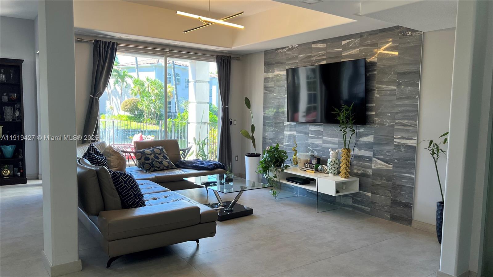 20740 NE 32nd Pl Aventura, FL 33180