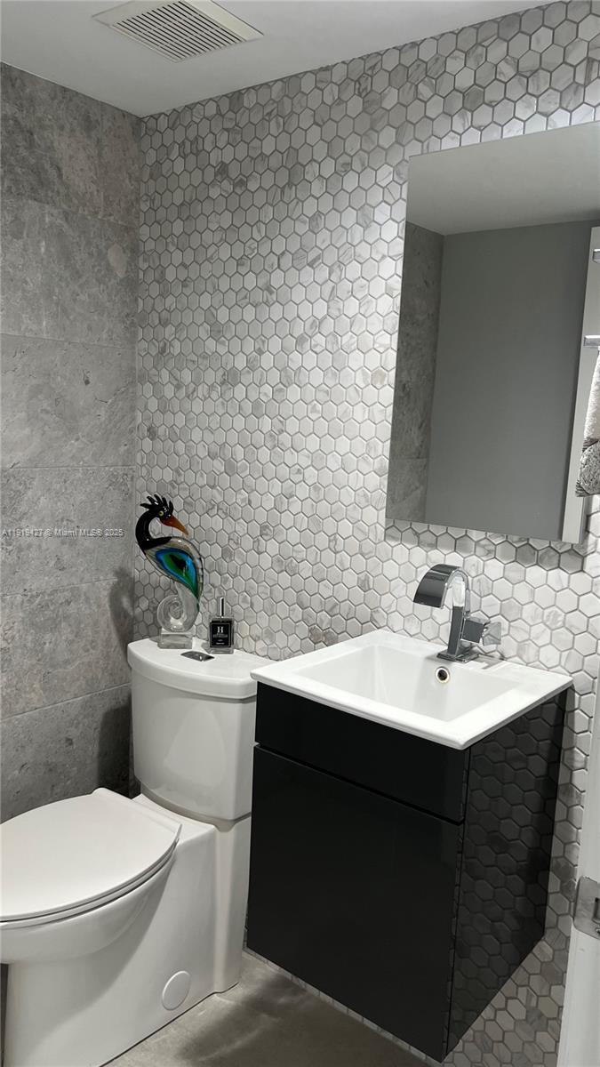 20740 NE 32nd Pl Aventura, FL 33180