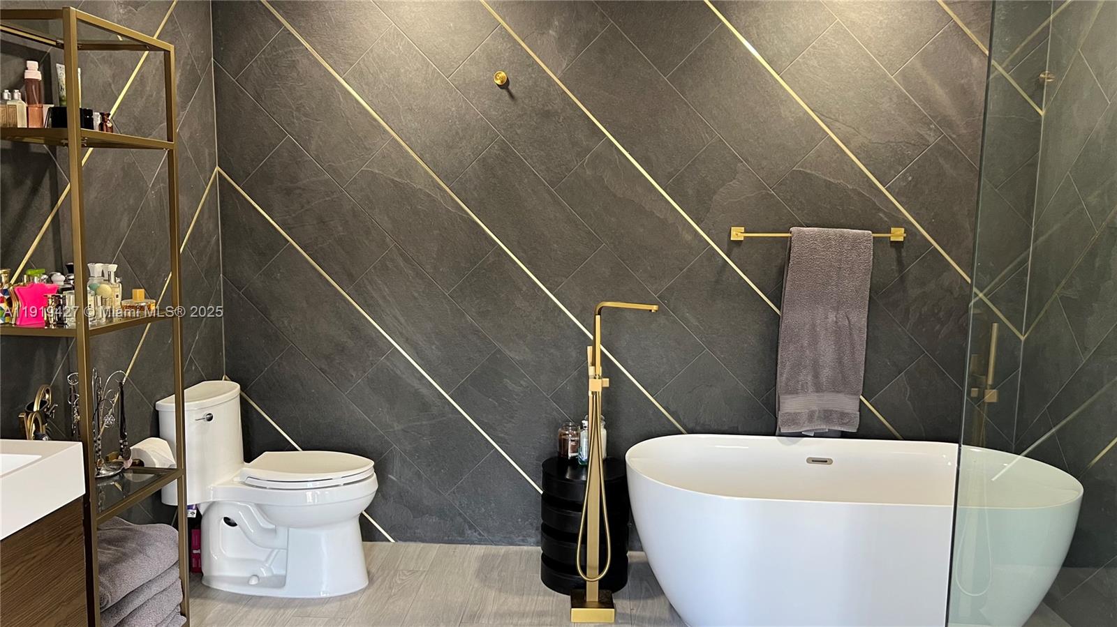 20740 NE 32nd Pl Aventura, FL 33180