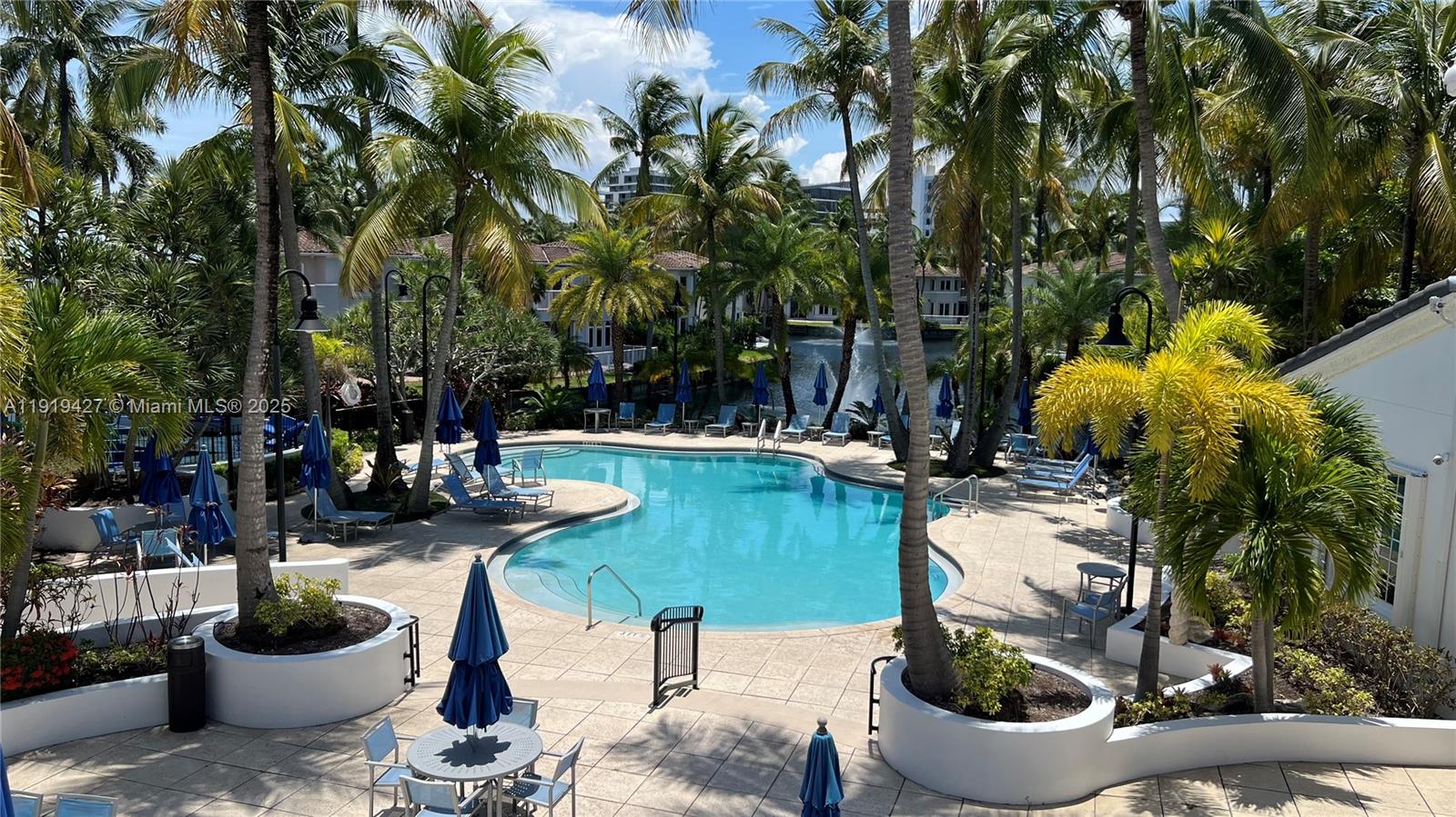 20740 NE 32nd Pl Aventura, FL 33180