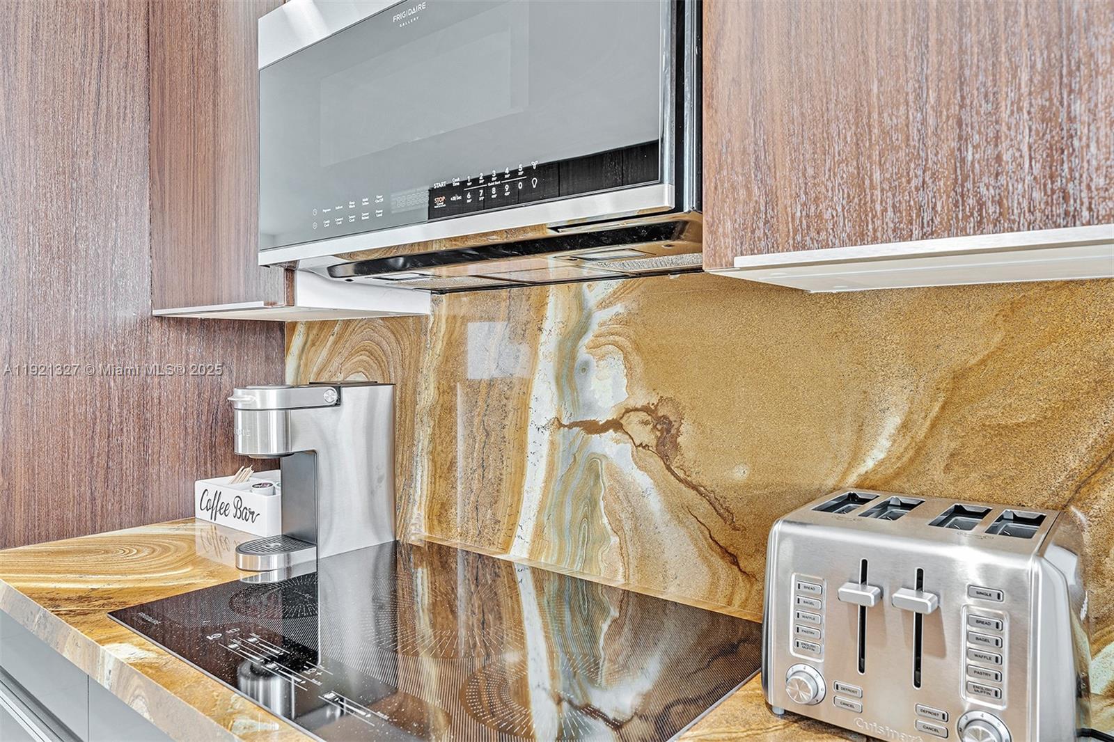 5005 Johnson St Hollywood, FL 33021