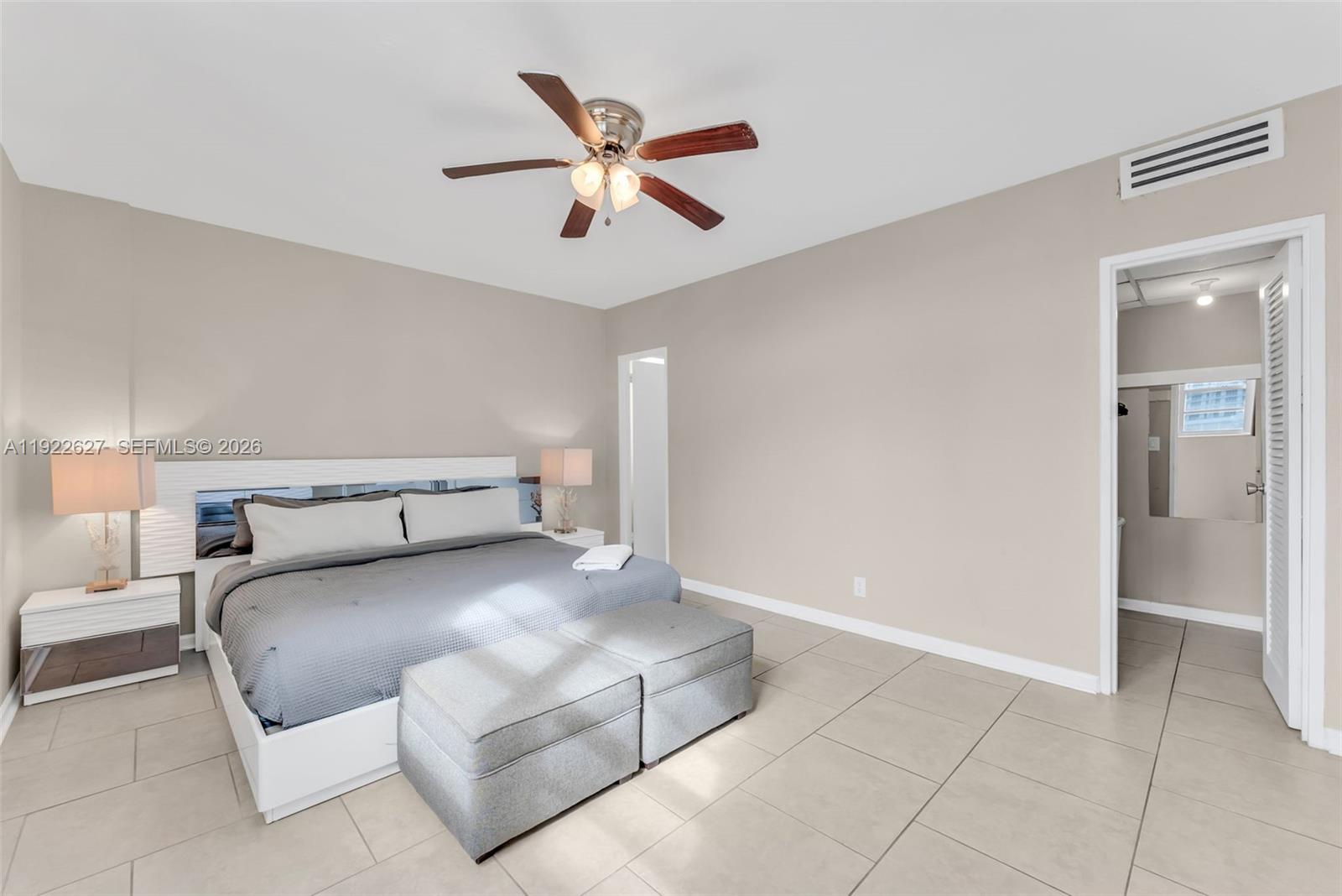 3801 S Ocean Dr #7V Hollywood, FL 33019