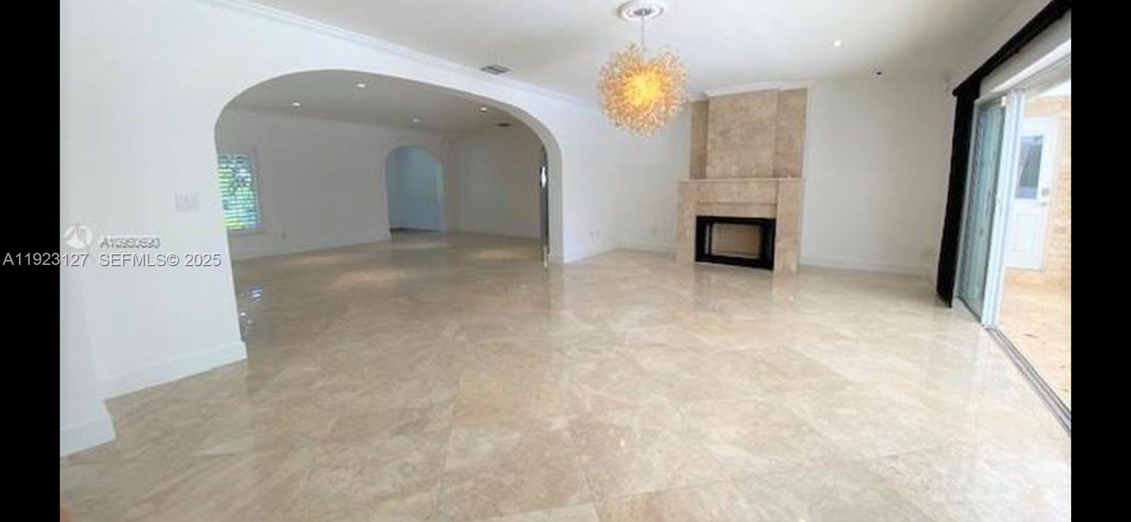 100 S Prospect Dr Coral Gables, FL 33133