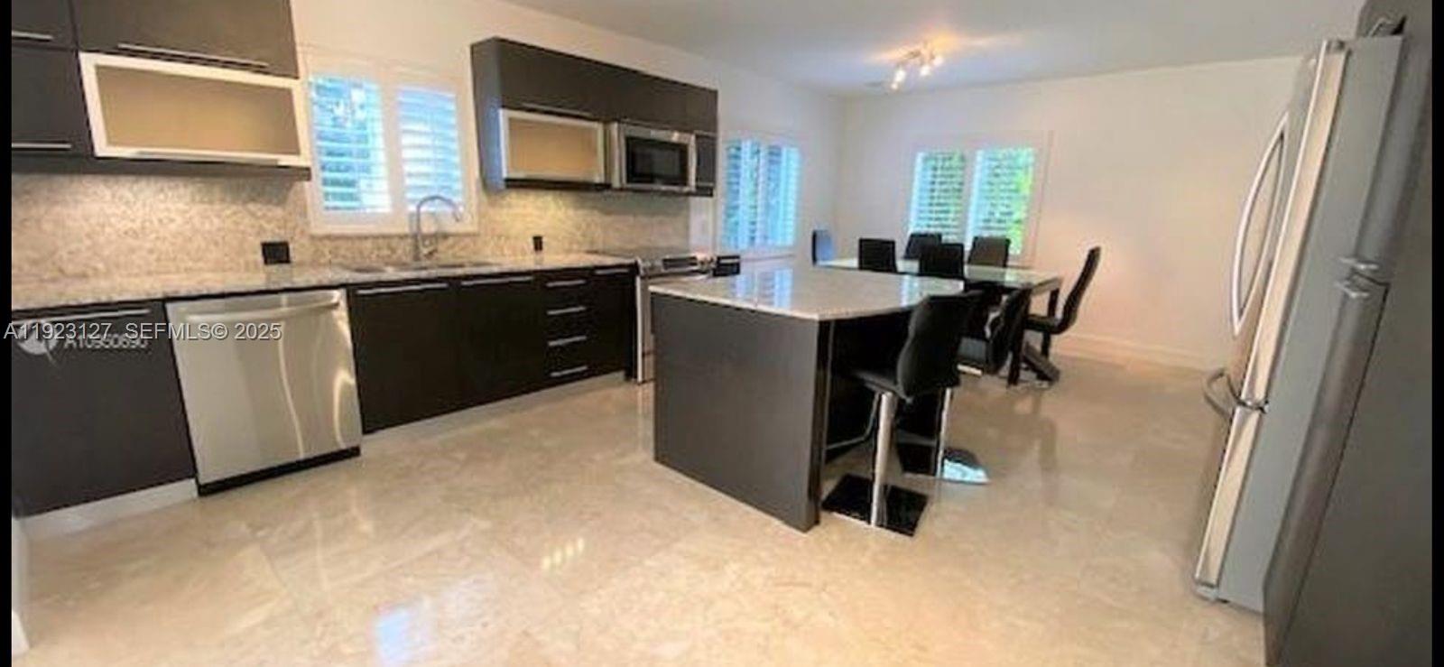 100 S Prospect Dr Coral Gables, FL 33133