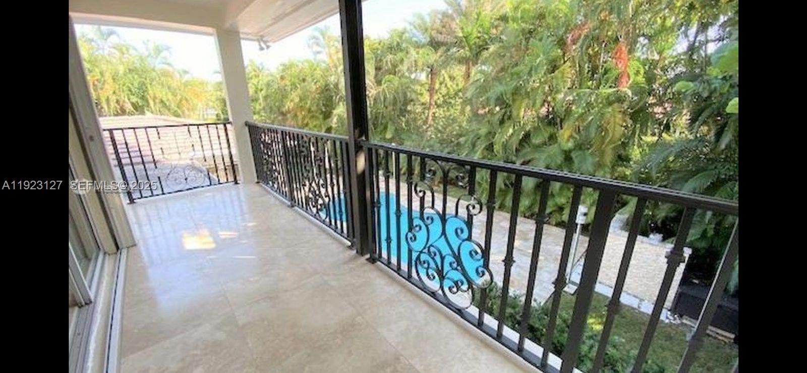 100 S Prospect Dr Coral Gables, FL 33133