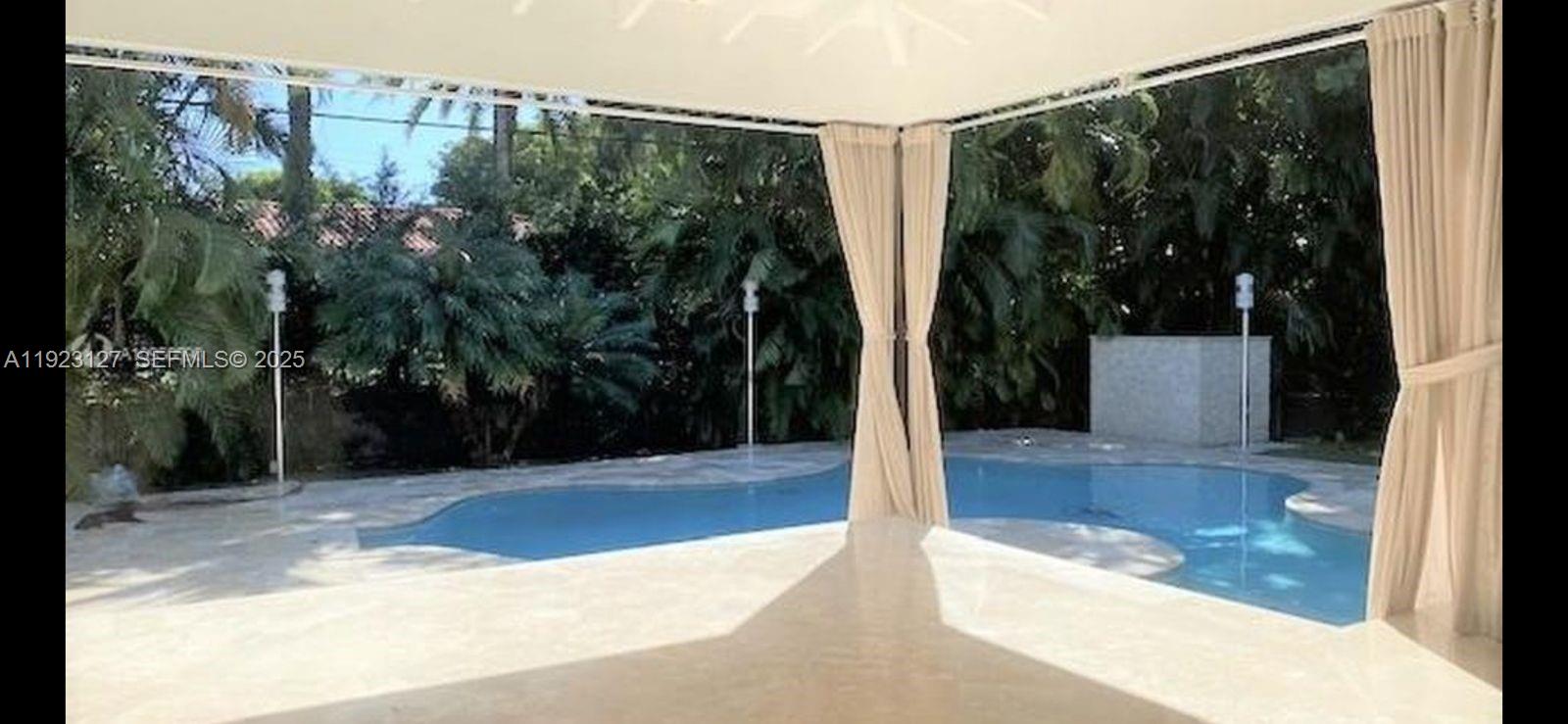 100 S Prospect Dr Coral Gables, FL 33133