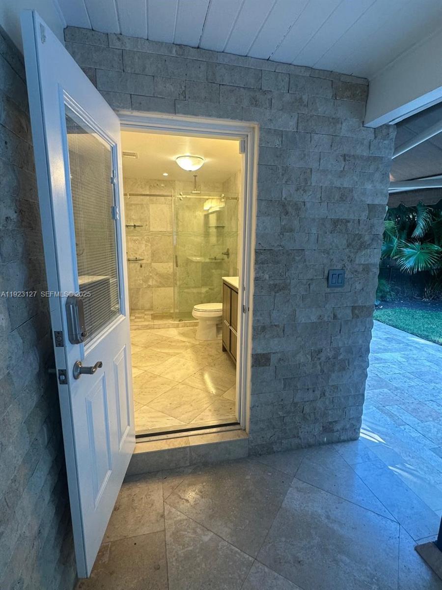 100 S Prospect Dr Coral Gables, FL 33133