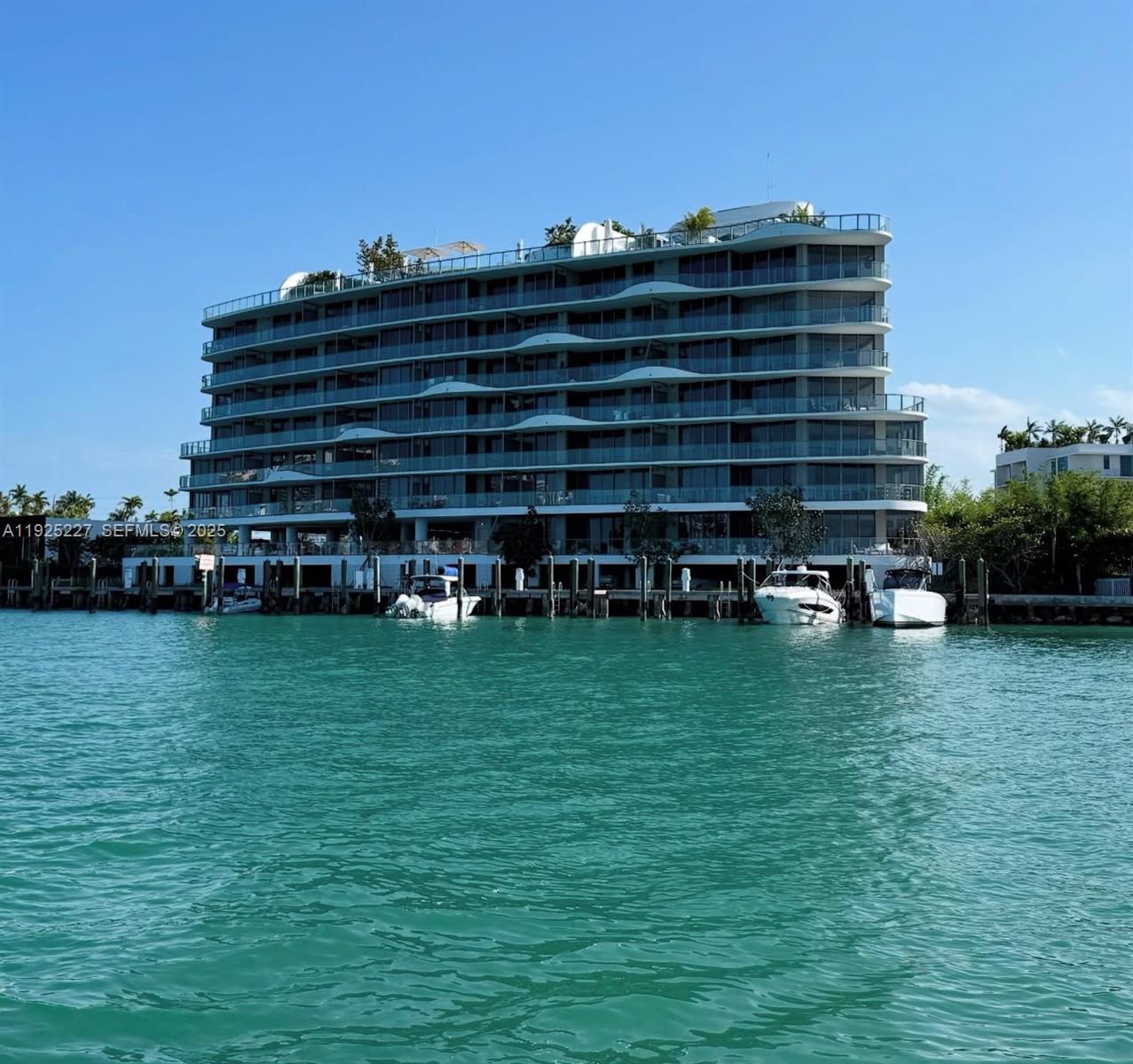 1135 E 103rd St #402 Bay Harbor Islands, FL 33154