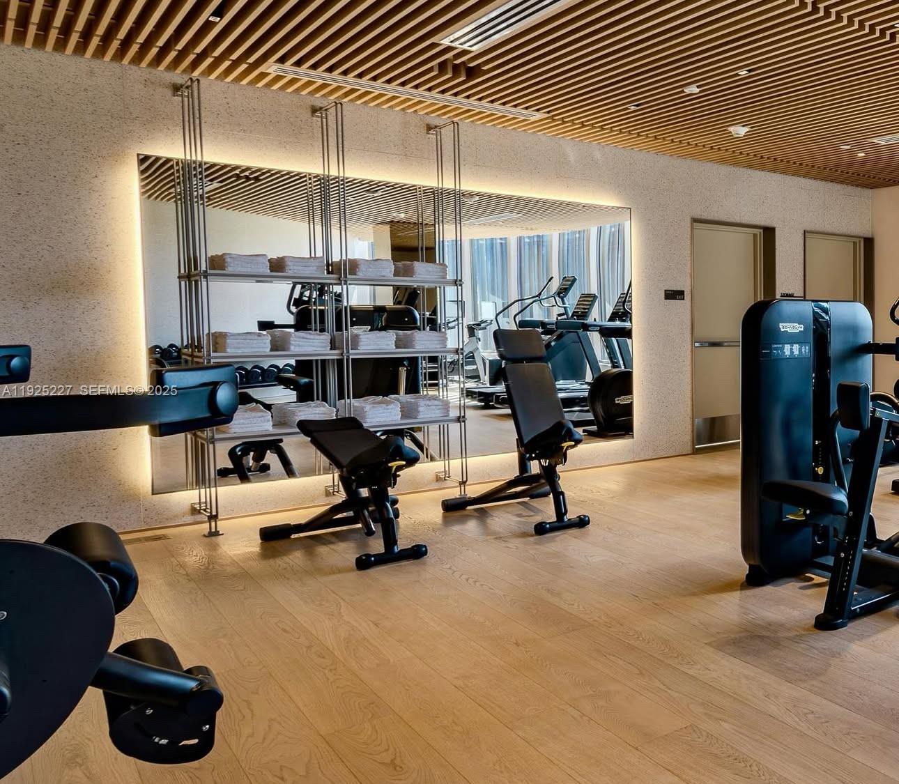 1135 E 103rd St #402 Bay Harbor Islands, FL 33154