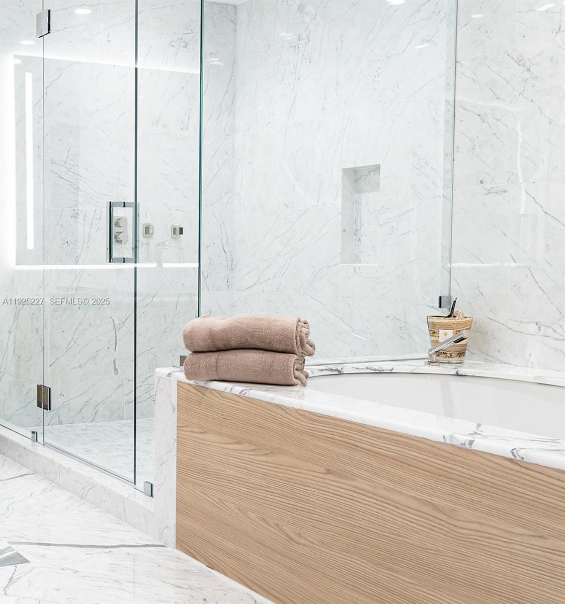 1135 E 103rd St #402 Bay Harbor Islands, FL 33154