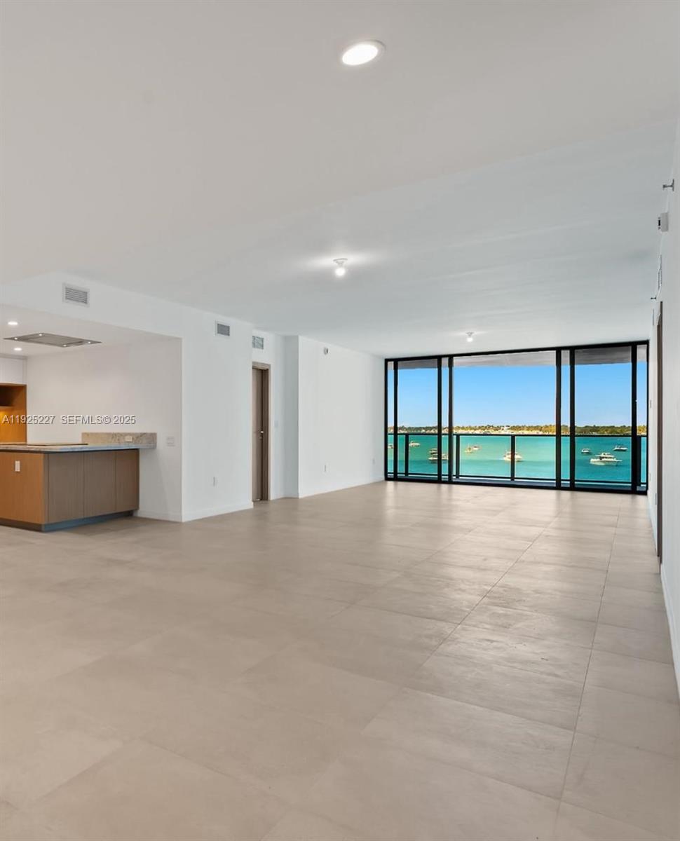 1135 E 103rd St #402 Bay Harbor Islands, FL 33154