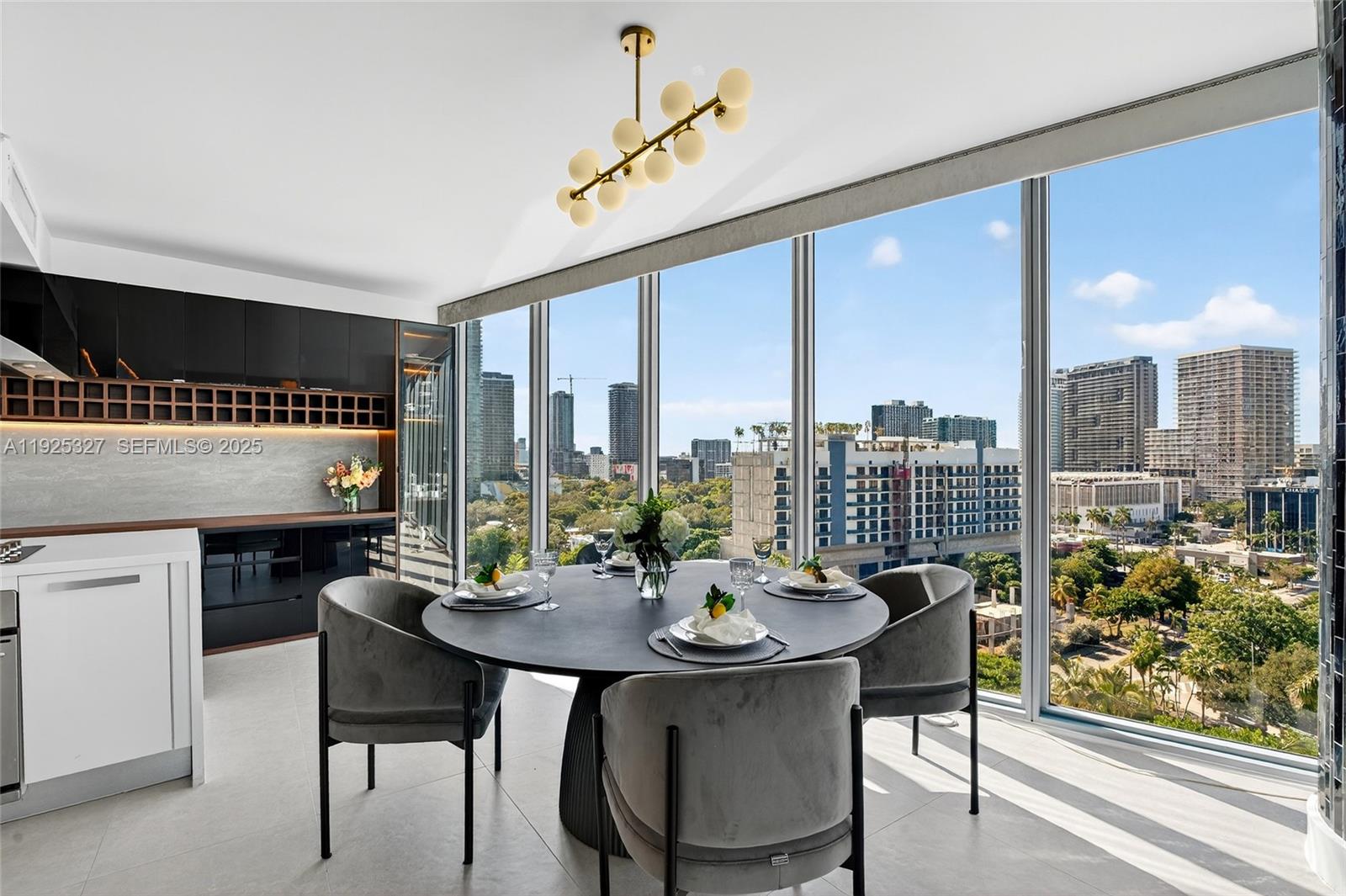 601 NE 36th St #1101 Miami, FL 33137