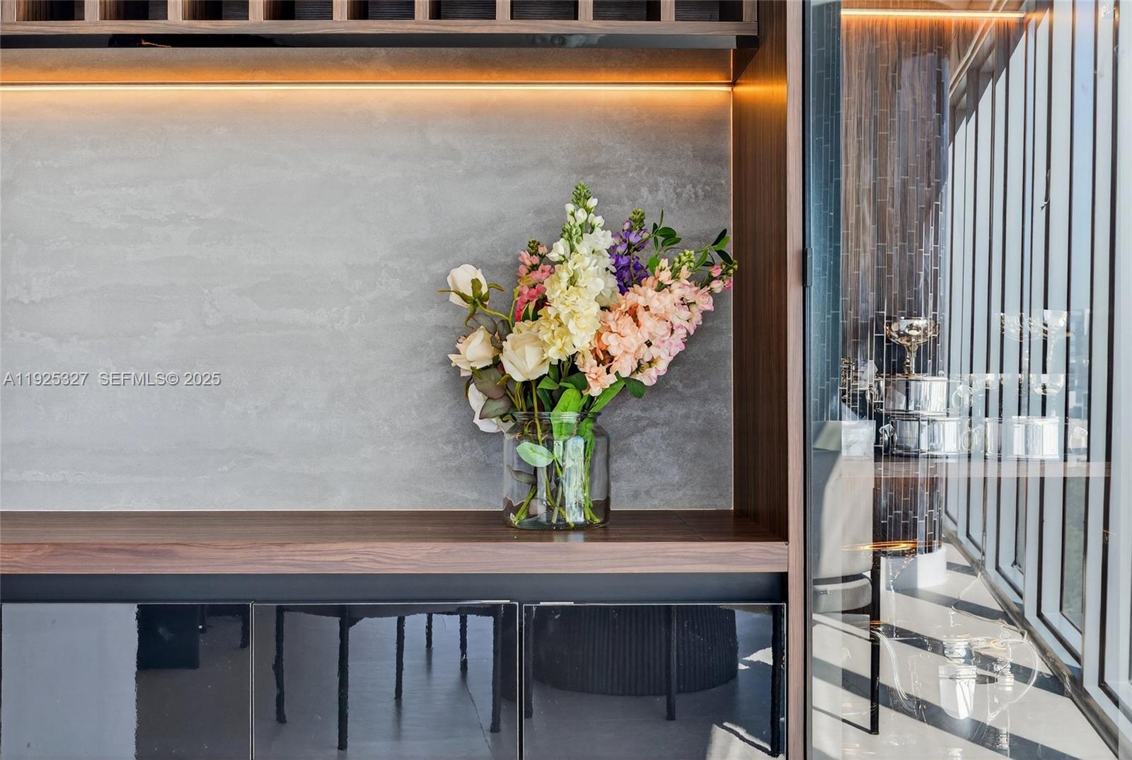 601 NE 36th St #1101 Miami, FL 33137