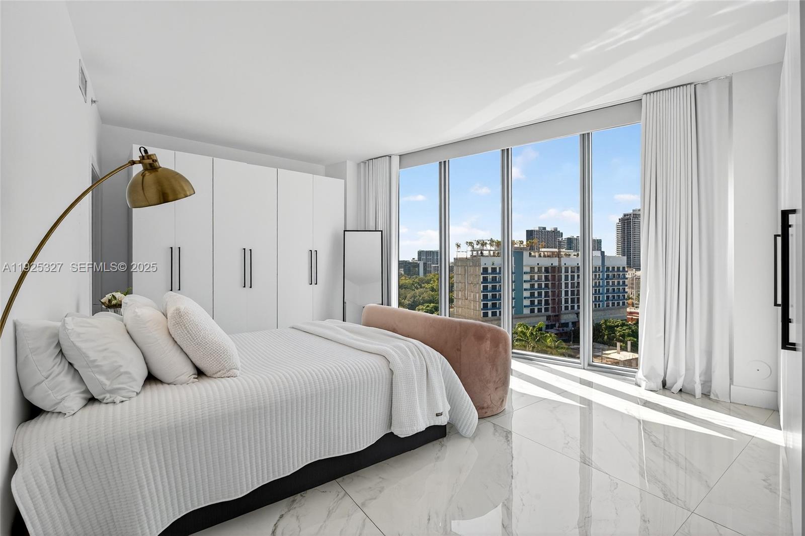 601 NE 36th St #1101 Miami, FL 33137