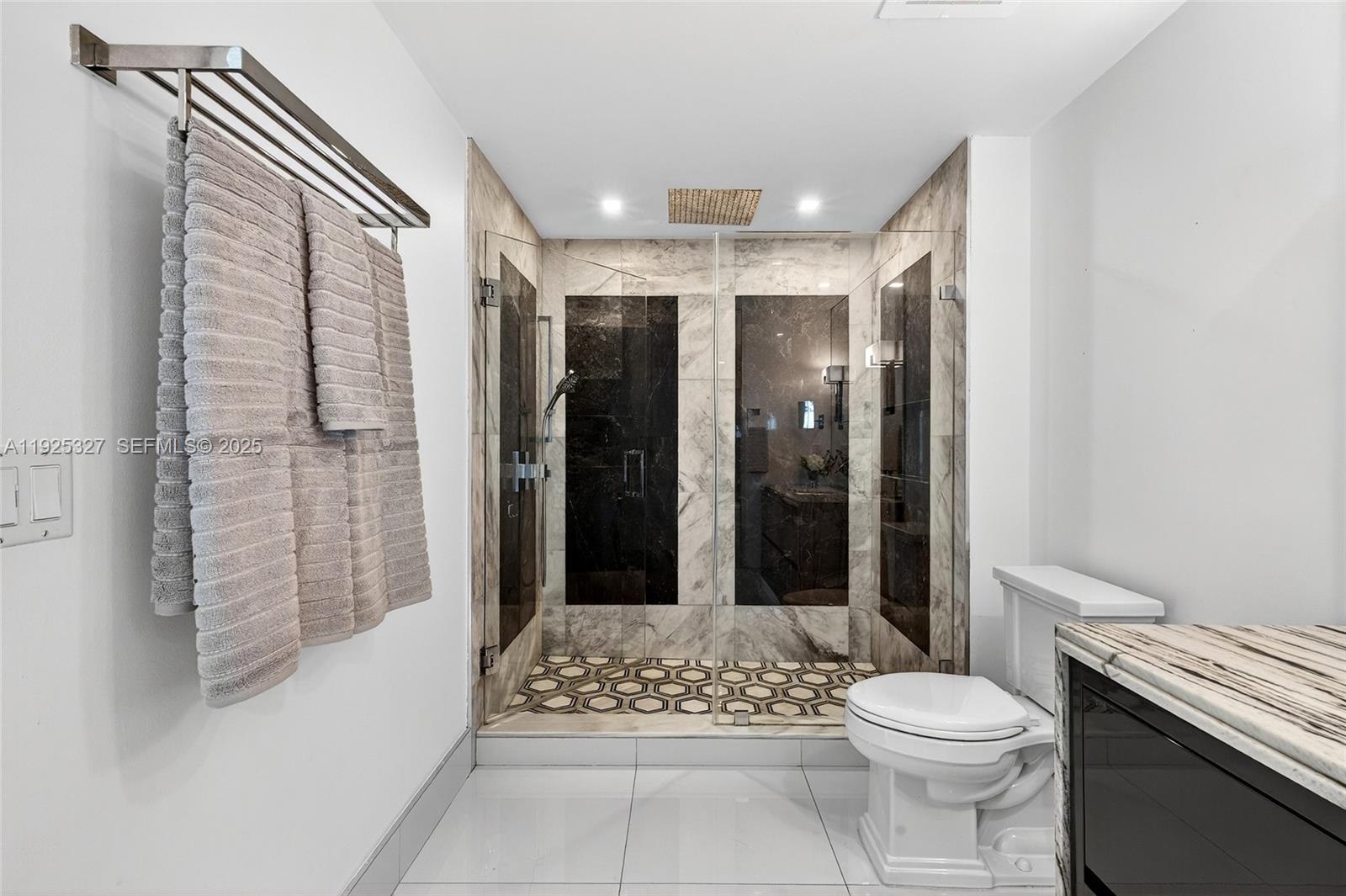 601 NE 36th St #1101 Miami, FL 33137