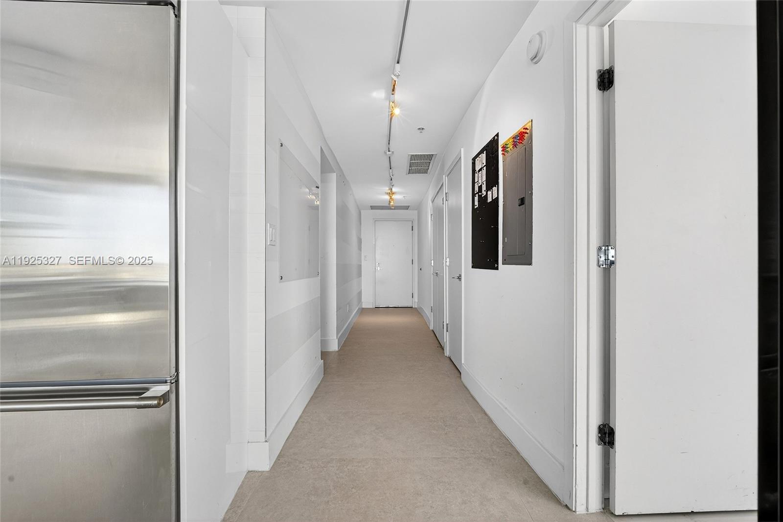 601 NE 36th St #1101 Miami, FL 33137