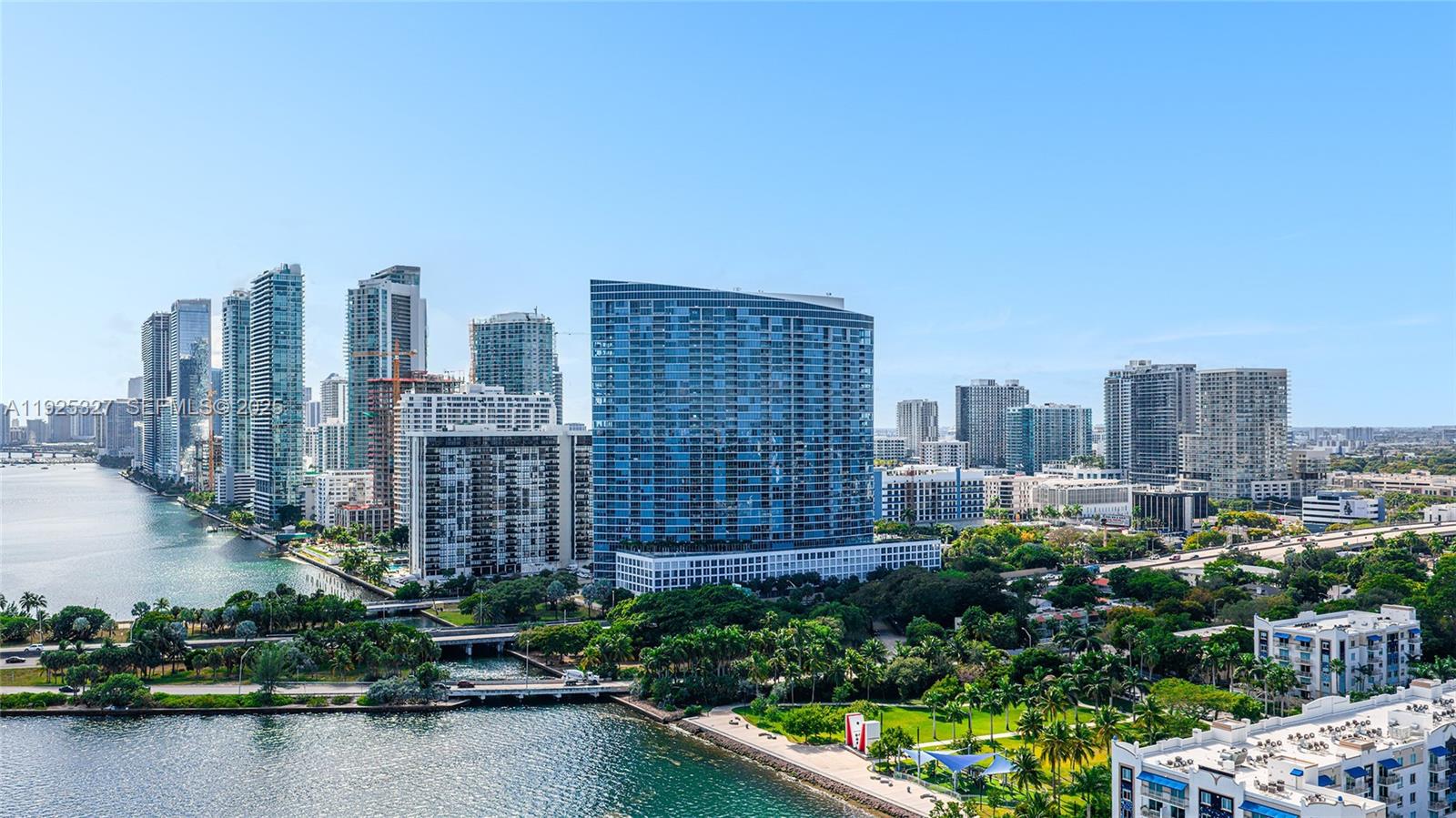 601 NE 36th St #1101 Miami, FL 33137