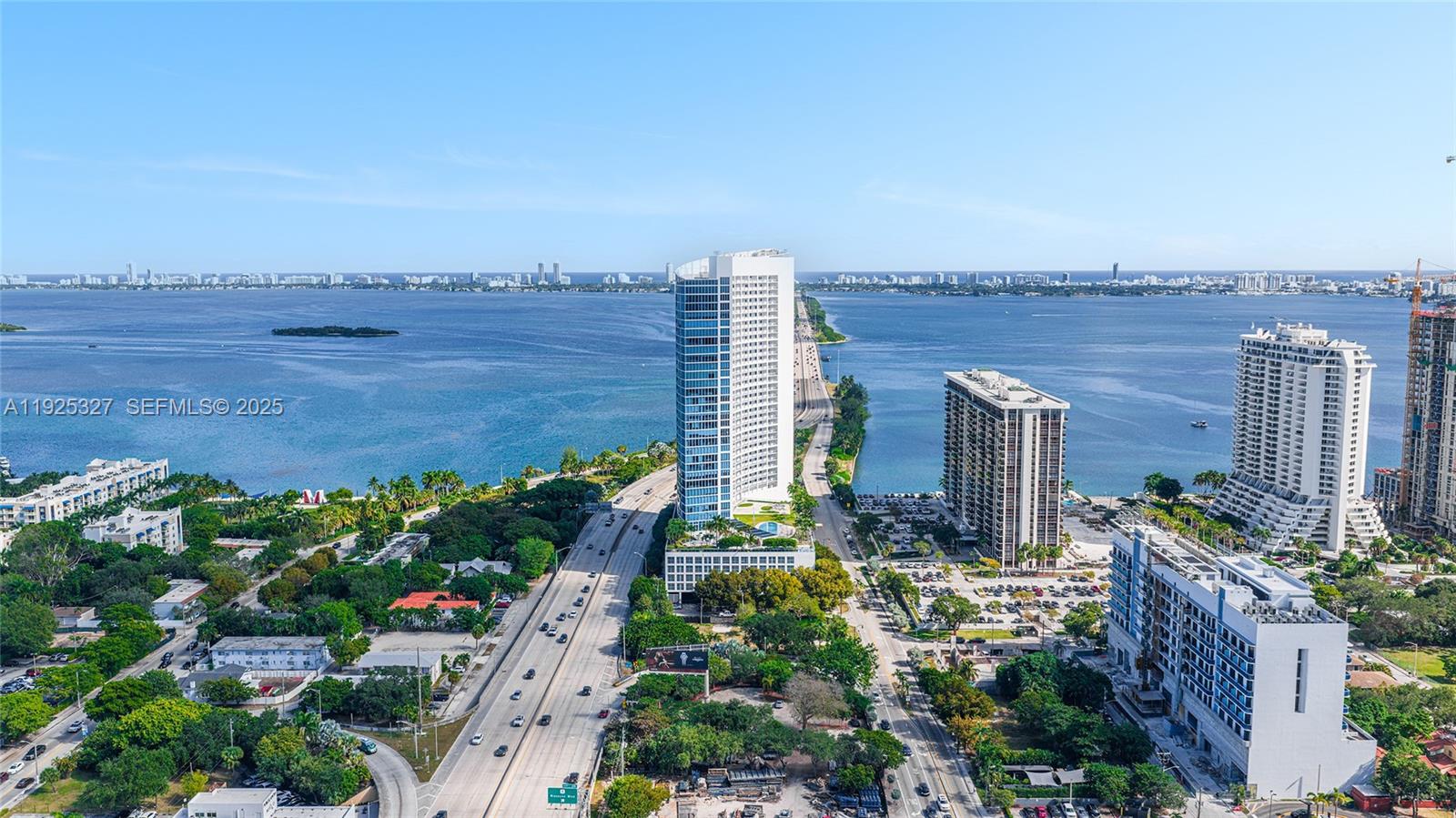 601 NE 36th St #1101 Miami, FL 33137