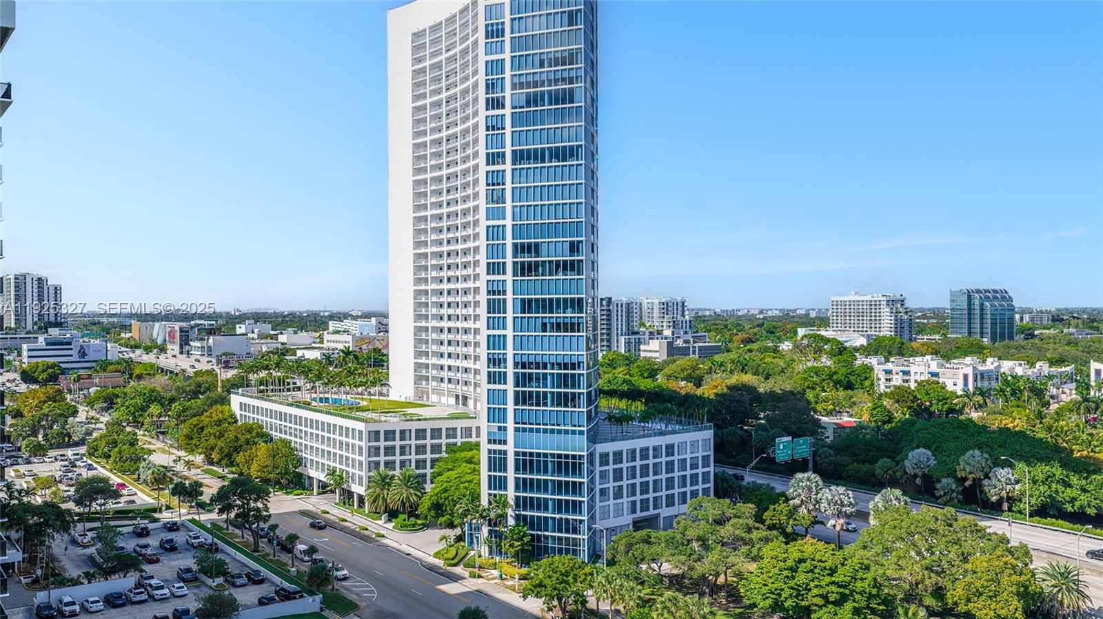 601 NE 36th St #1101 Miami, FL 33137