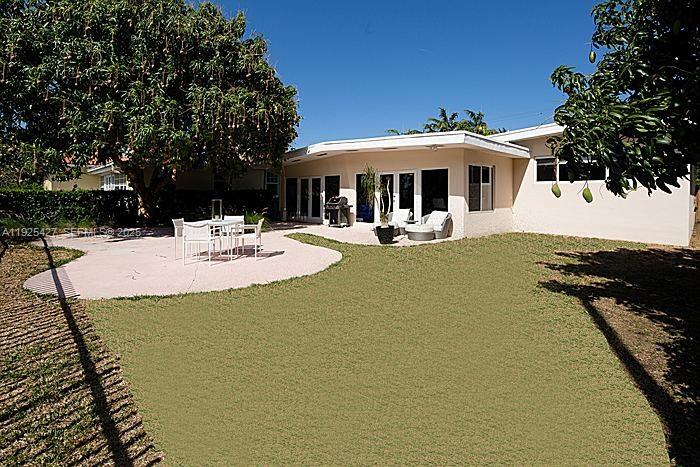 5570 La Gorce Dr Miami Beach, FL 33140