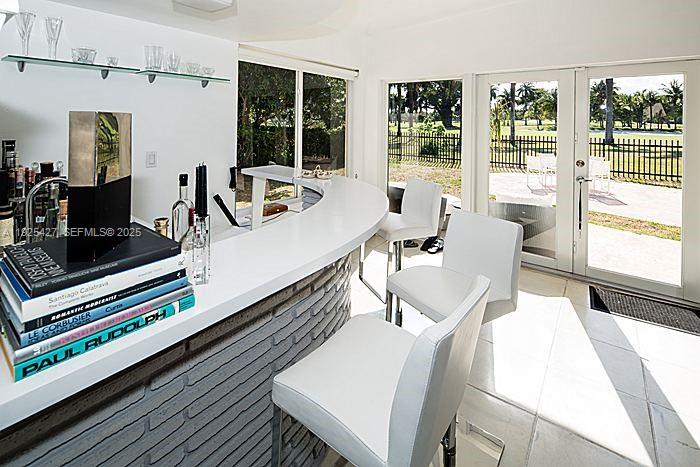 5570 La Gorce Dr Miami Beach, FL 33140