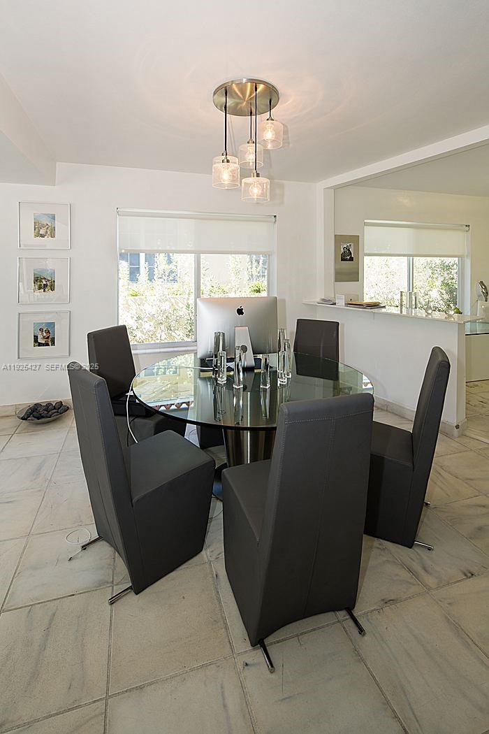 5570 La Gorce Dr Miami Beach, FL 33140