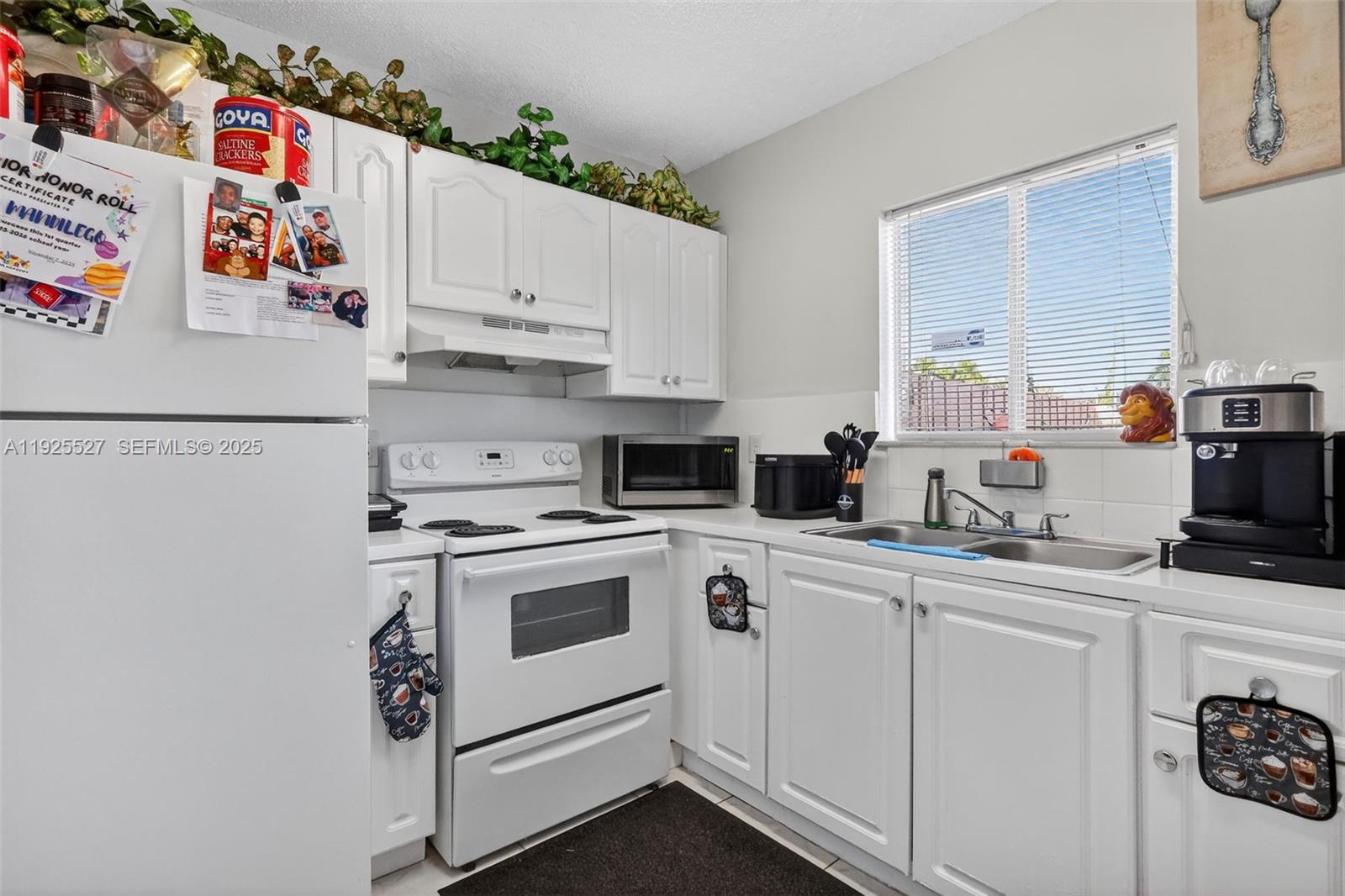 18615 NW 84th Pl #103-1 Hialeah, FL 33015