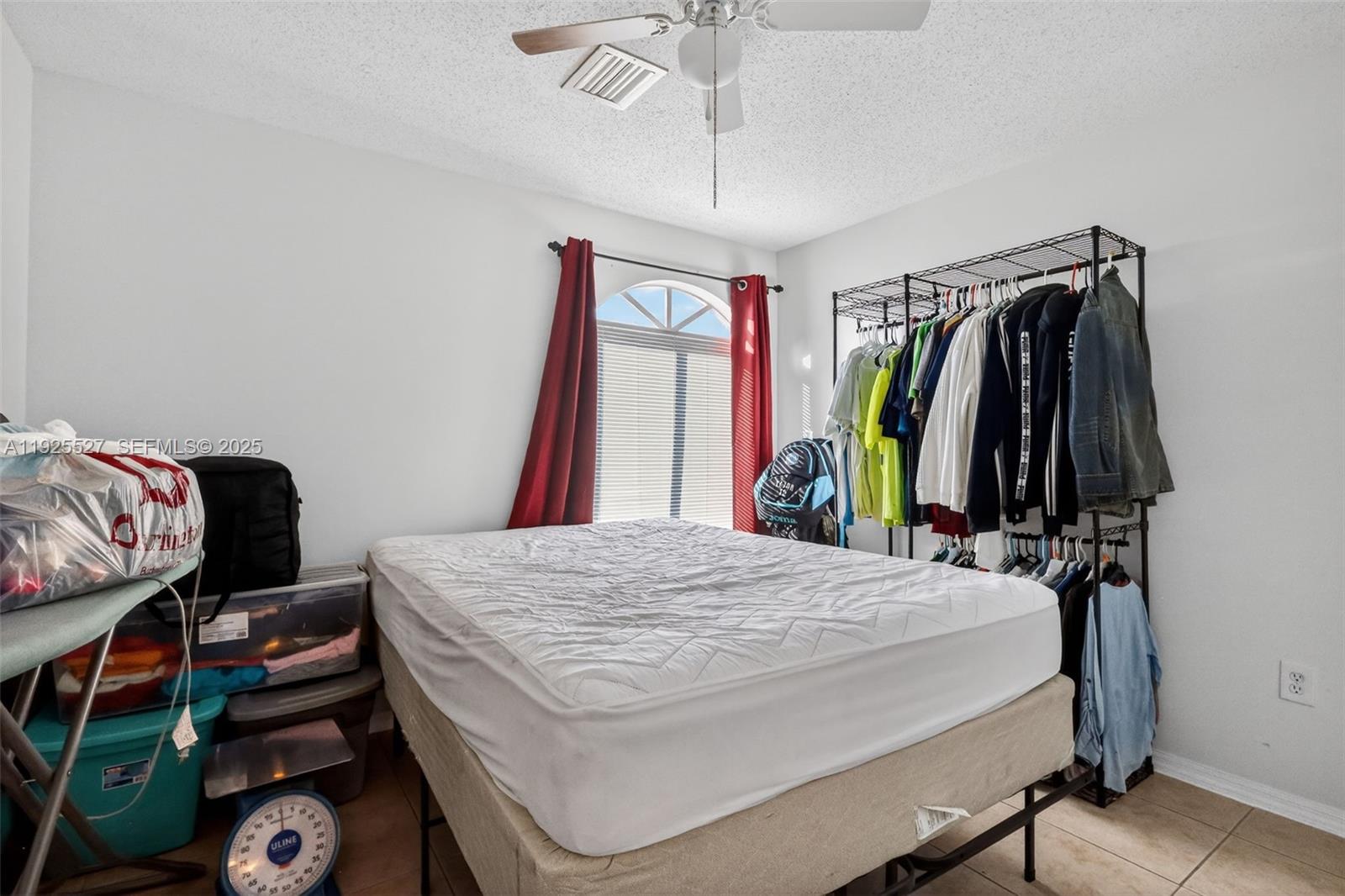 18615 NW 84th Pl #103-1 Hialeah, FL 33015