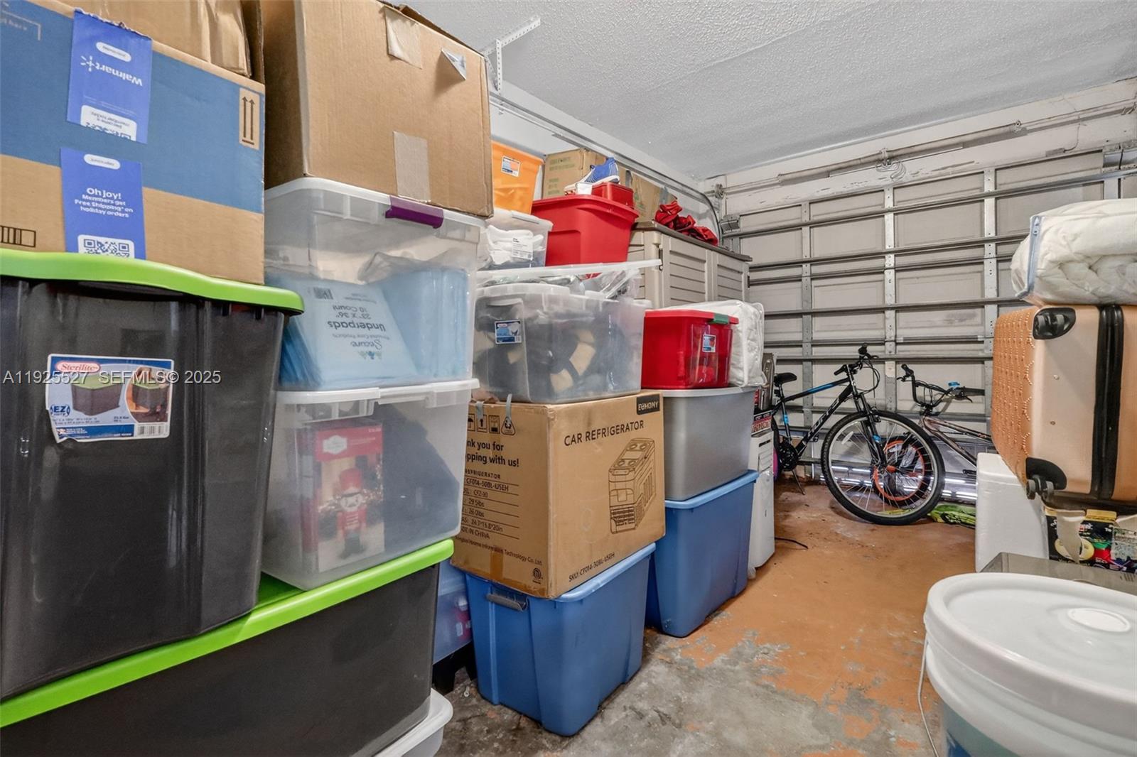 18615 NW 84th Pl #103-1 Hialeah, FL 33015