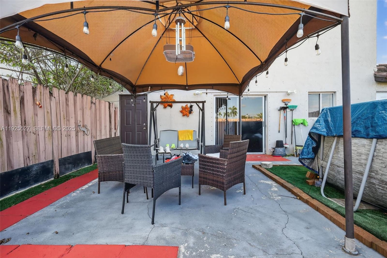 18615 NW 84th Pl #103-1 Hialeah, FL 33015