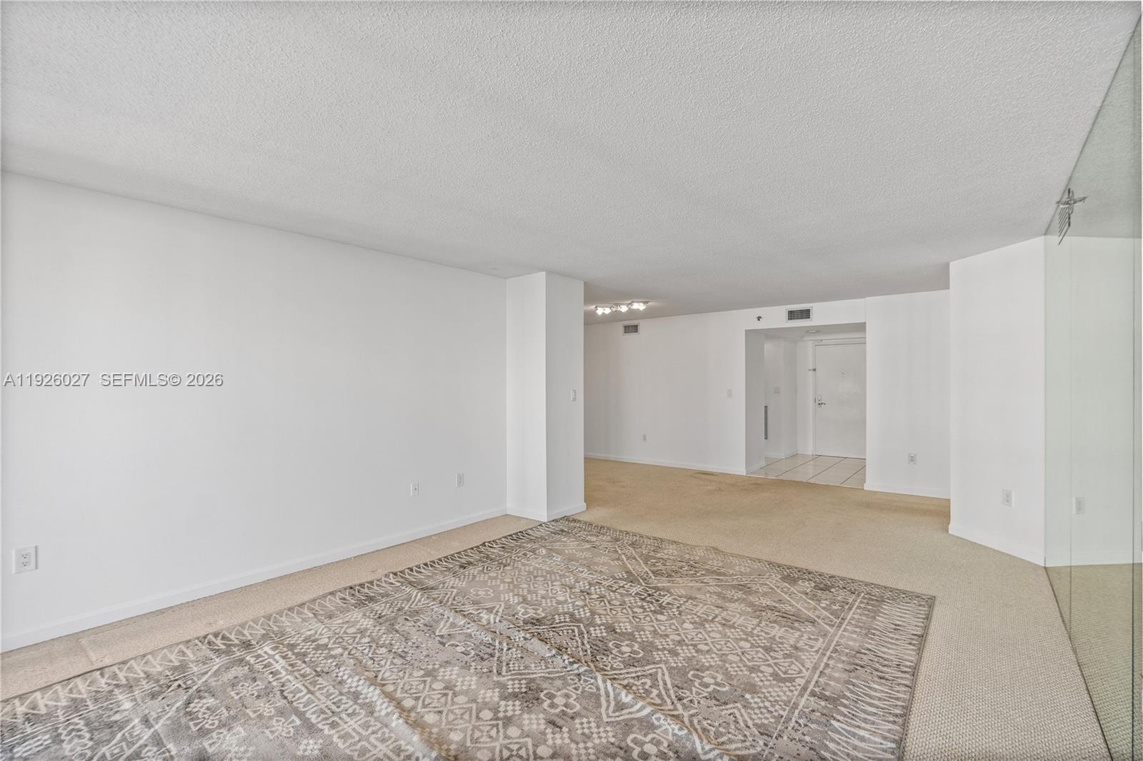 5757 Collins Ave #707 Miami Beach, FL 33140