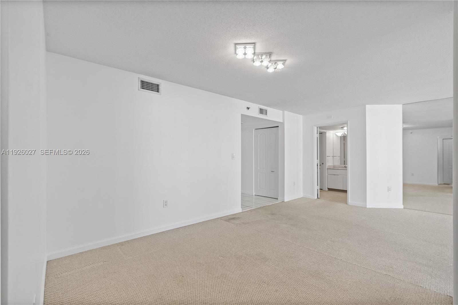 5757 Collins Ave #707 Miami Beach, FL 33140