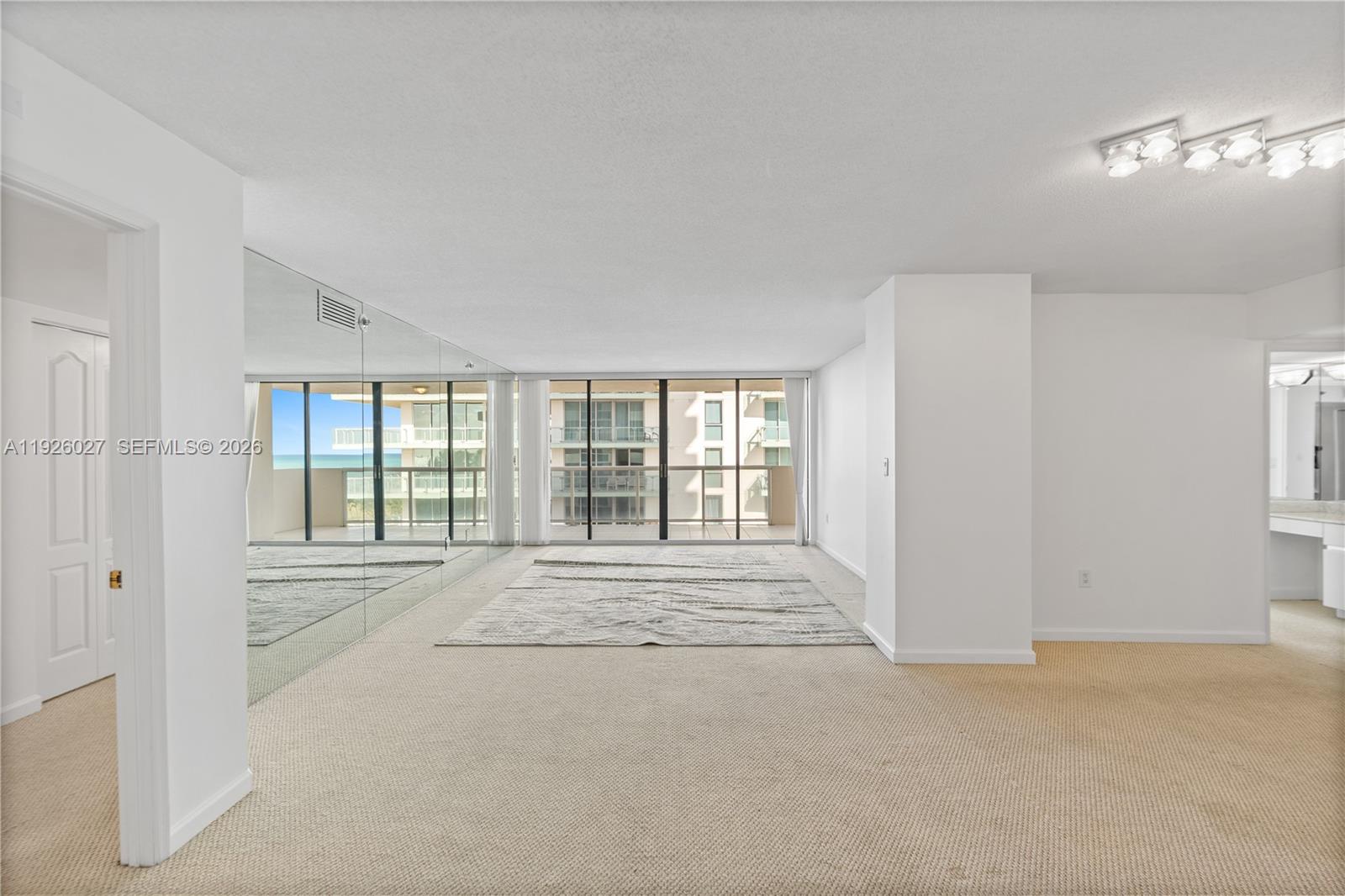 5757 Collins Ave #707 Miami Beach, FL 33140