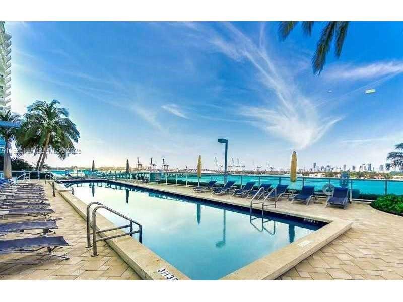 650 West Ave #1001 Miami Beach, FL 33139
