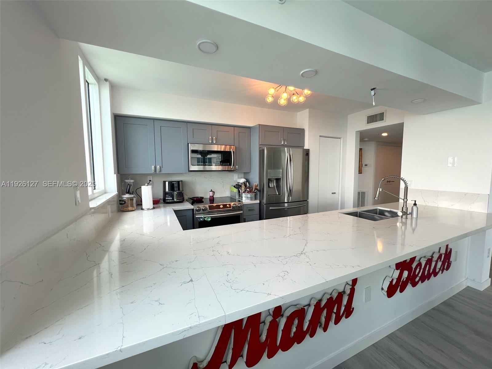 650 West Ave #1001 Miami Beach, FL 33139