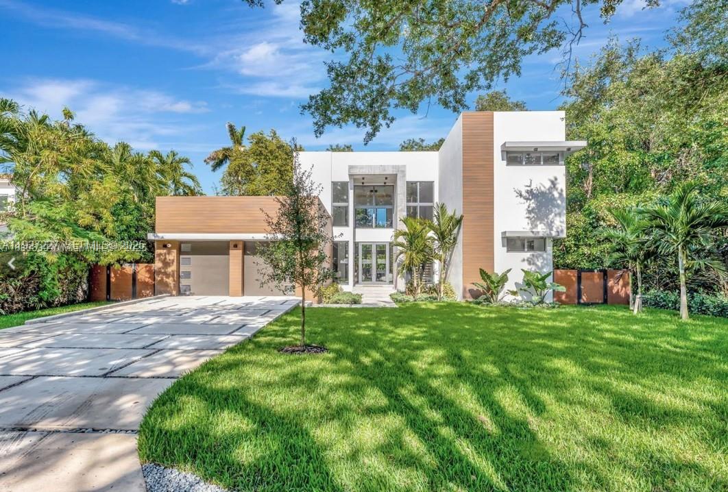 11143 NE 8th Ave Biscayne Park, FL 33161