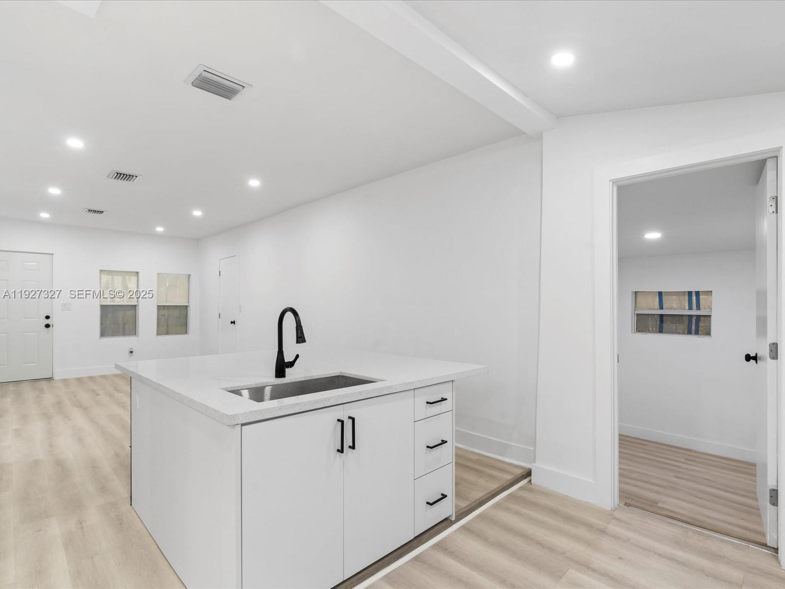 6318 NW 19th Ct Miami, FL 33147