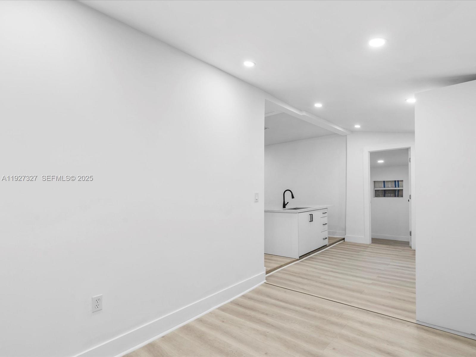 6318 NW 19th Ct Miami, FL 33147