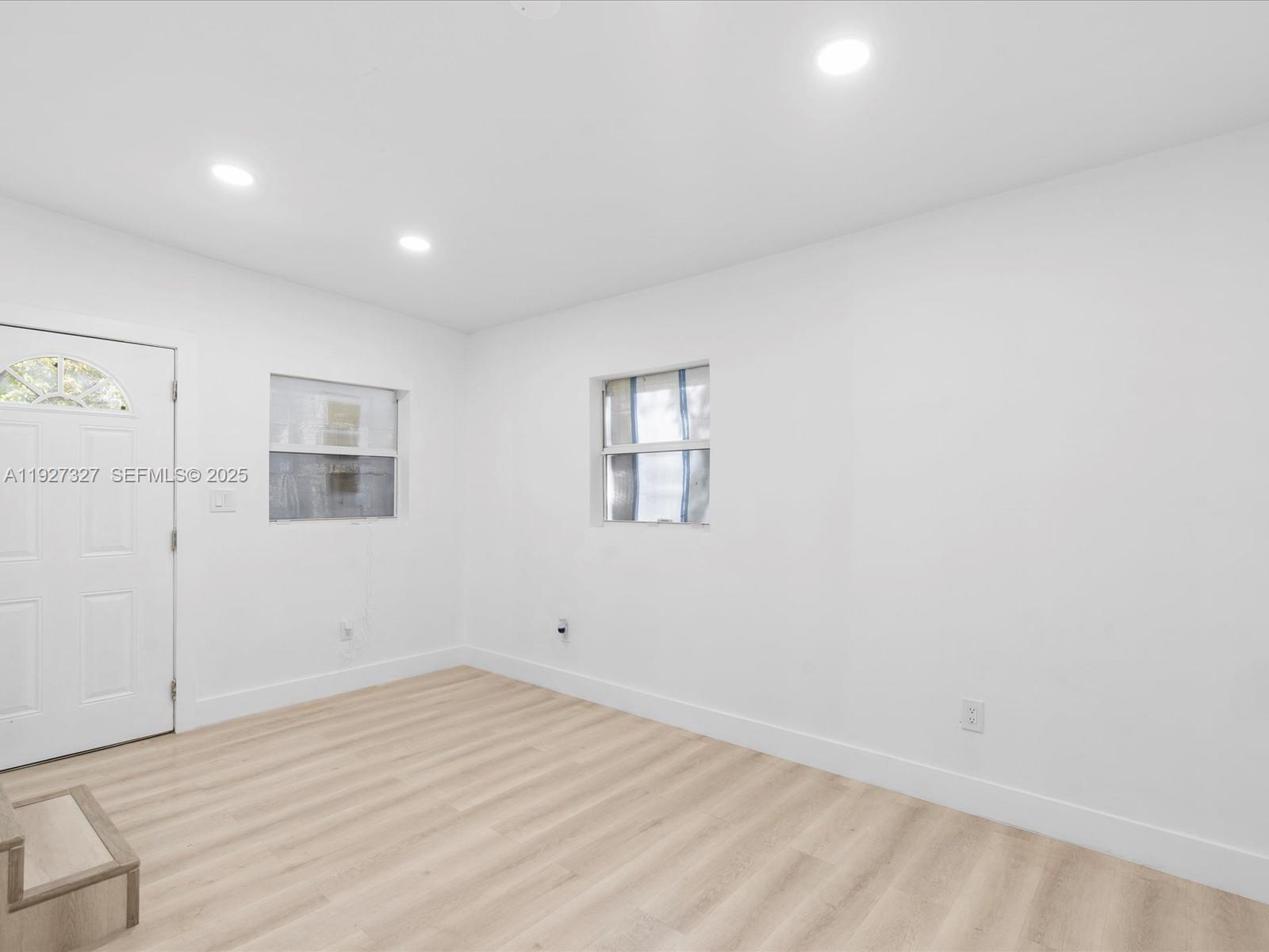 6318 NW 19th Ct Miami, FL 33147