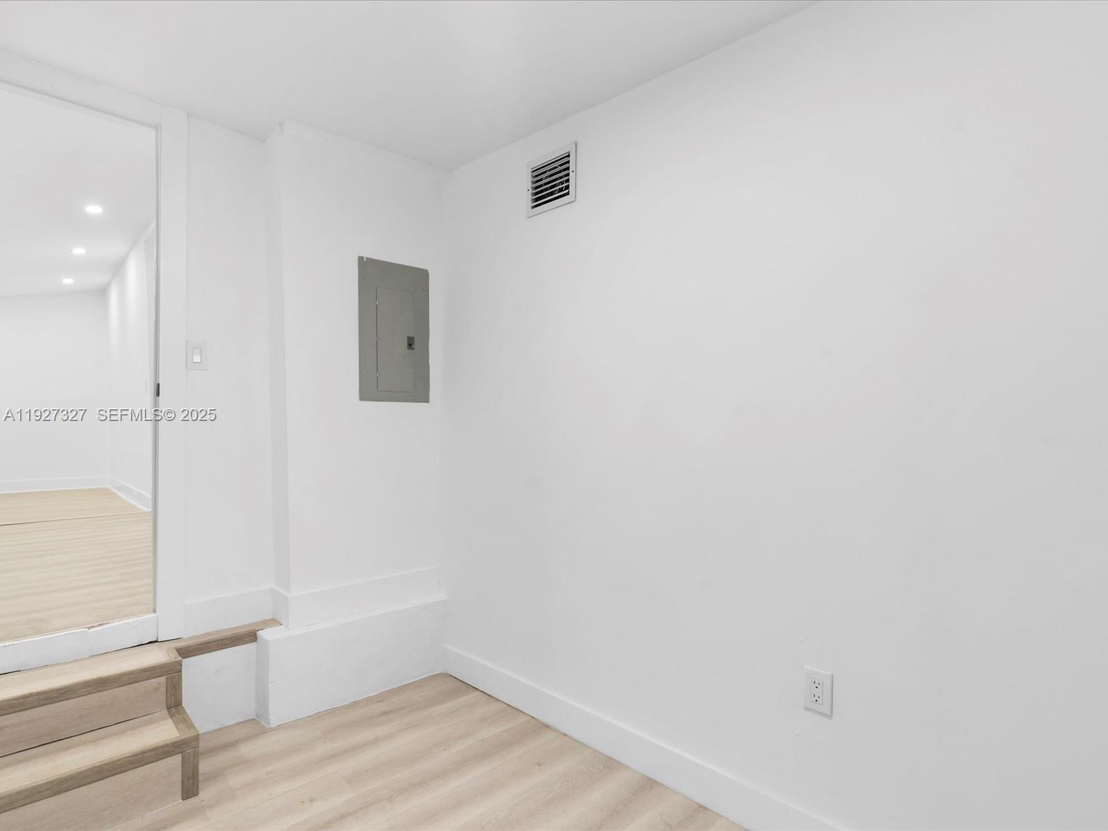 6318 NW 19th Ct Miami, FL 33147